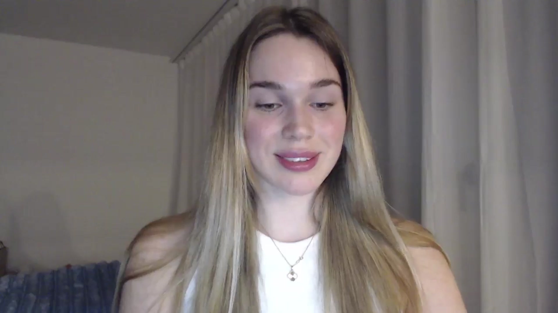 Gallery image thumbnail from Ooh_Cassie's myfreecams stream on, 04/28/2026, 18:34 image 7 of 20