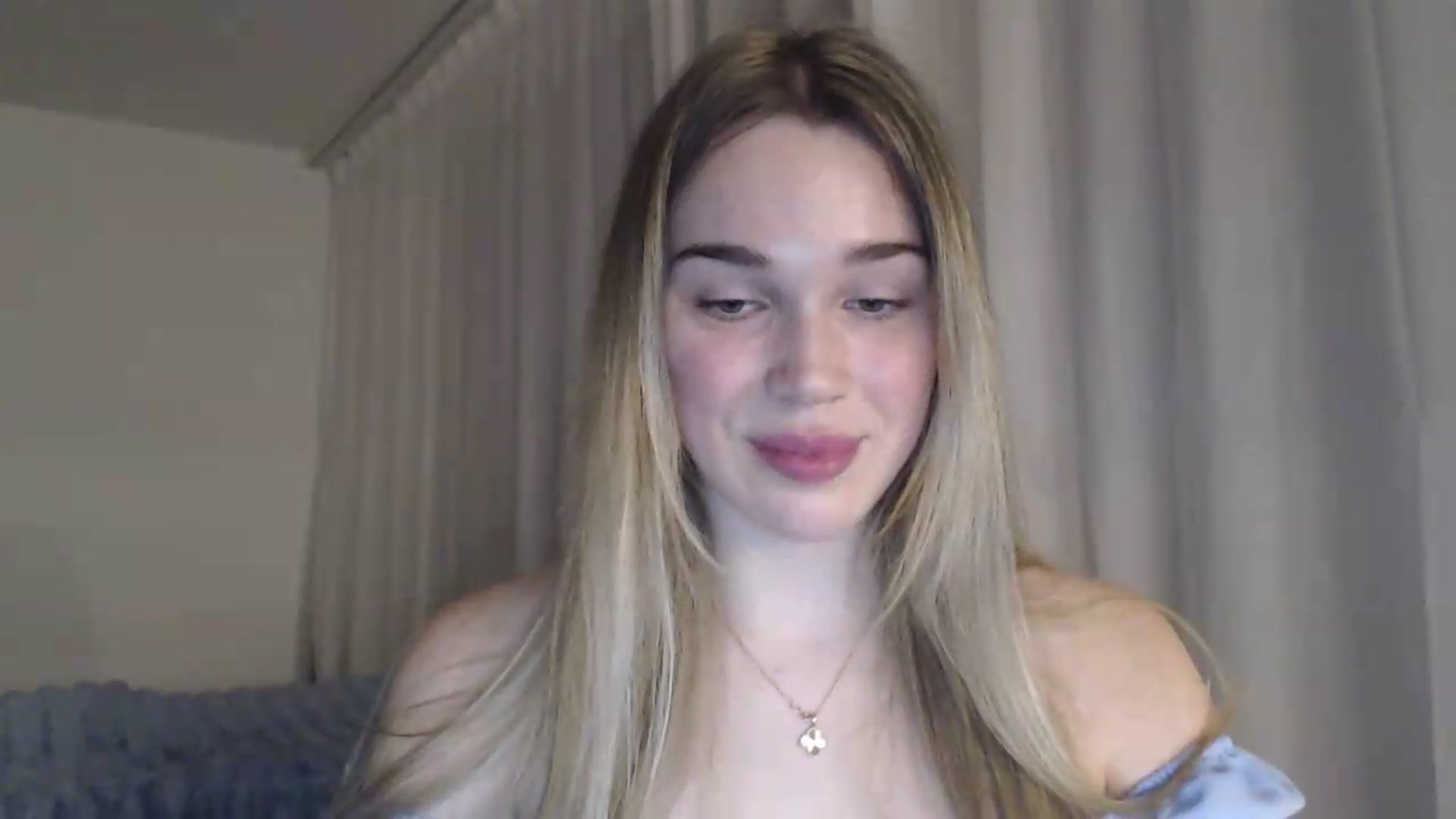 Gallery image thumbnail from Ooh_Cassie's myfreecams stream on, 05/02/2026, 19:55 image 15 of 20