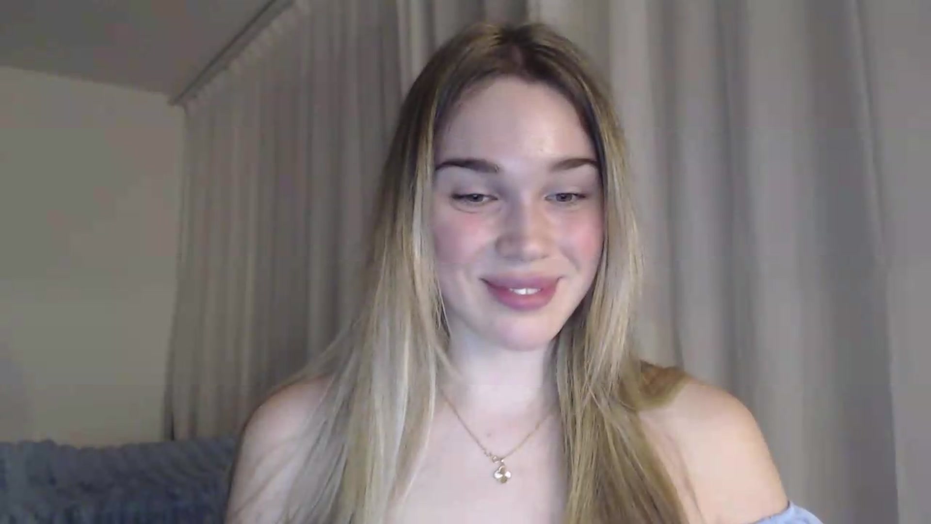 Gallery image thumbnail from Ooh_Cassie's myfreecams stream on, 05/02/2026, 19:55 image 19 of 20