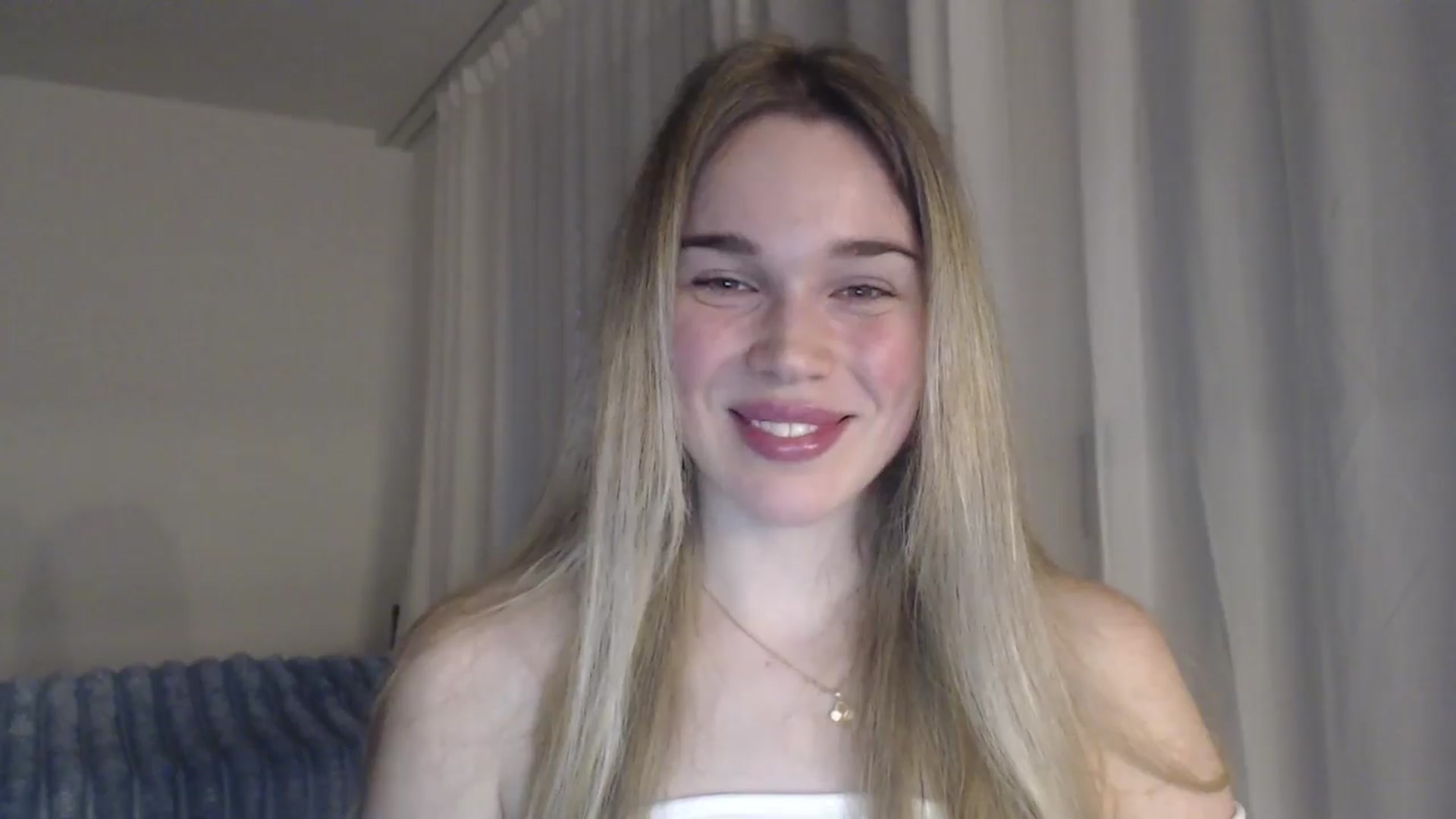 Gallery image thumbnail from Ooh_Cassie's myfreecams stream on, 05/03/2026, 18:04 image 20 of 20