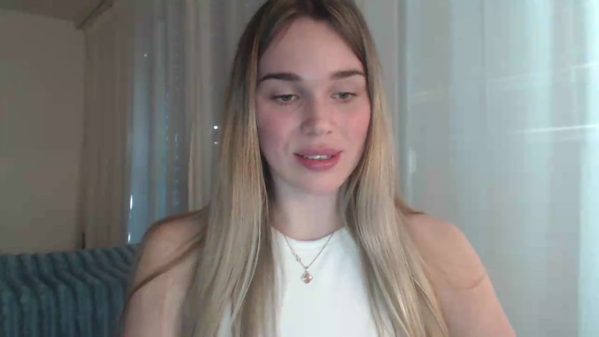 Gallery image thumbnail from Ooh_Cassie's myfreecams stream on, 05/12/2026, 17:37 image 20 of 20