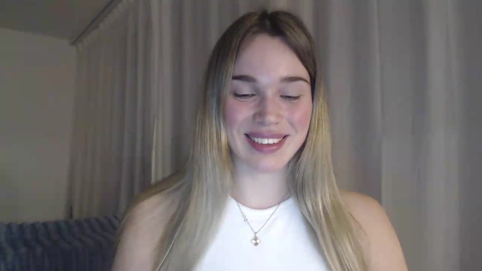 Gallery image thumbnail from Ooh_Cassie's myfreecams stream on, 05/12/2026, 20:05 image 11 of 20