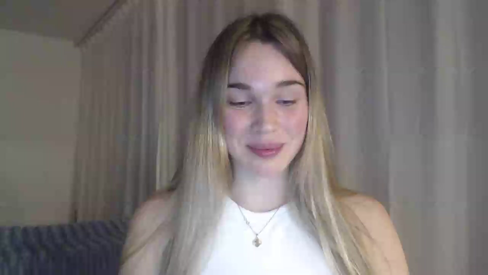 Gallery image thumbnail from Ooh_Cassie's myfreecams stream on, 05/12/2026, 20:05 image 12 of 20