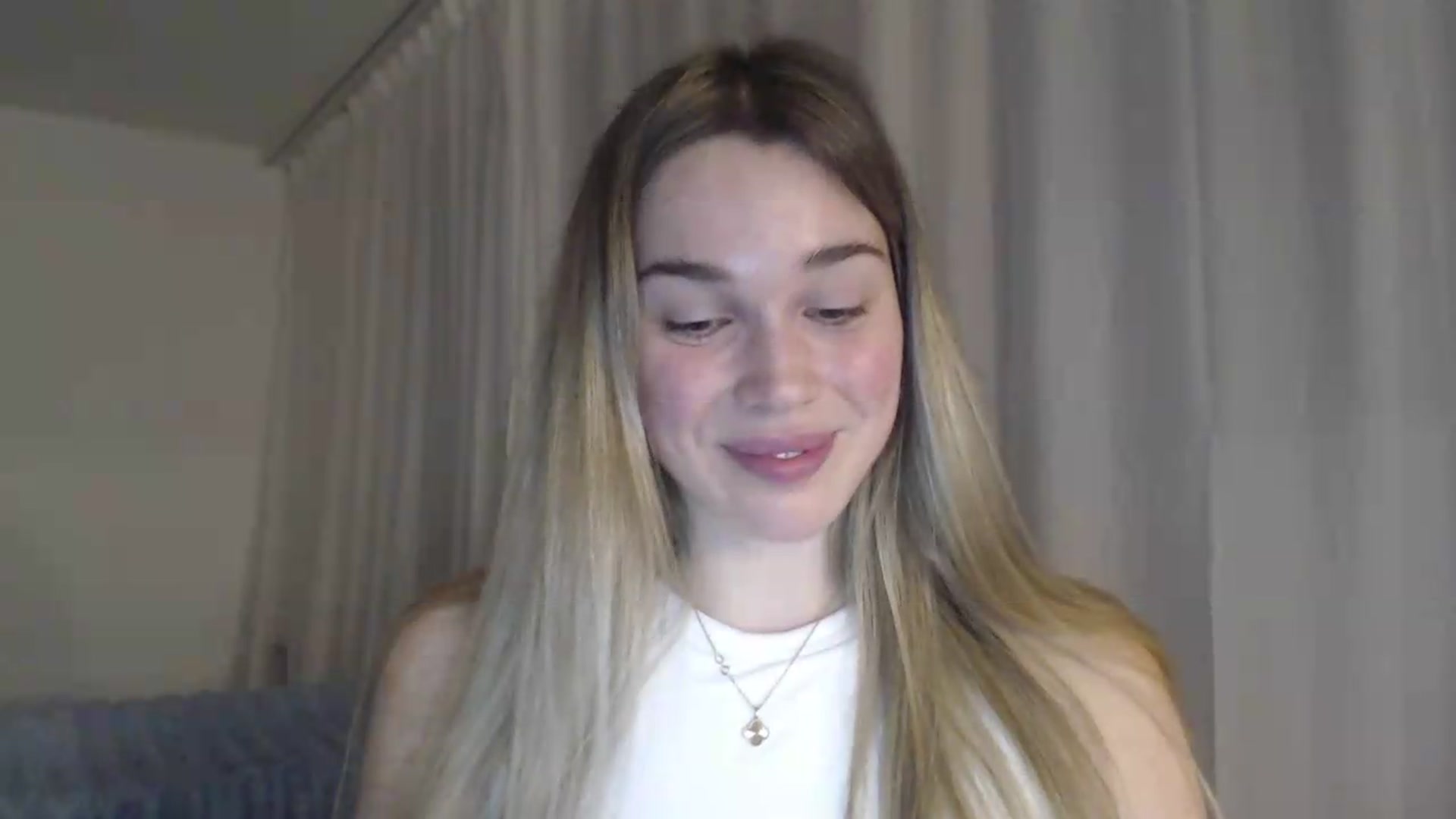 Gallery image thumbnail from Ooh_Cassie's myfreecams stream on, 05/15/2026, 18:58 image 3 of 20