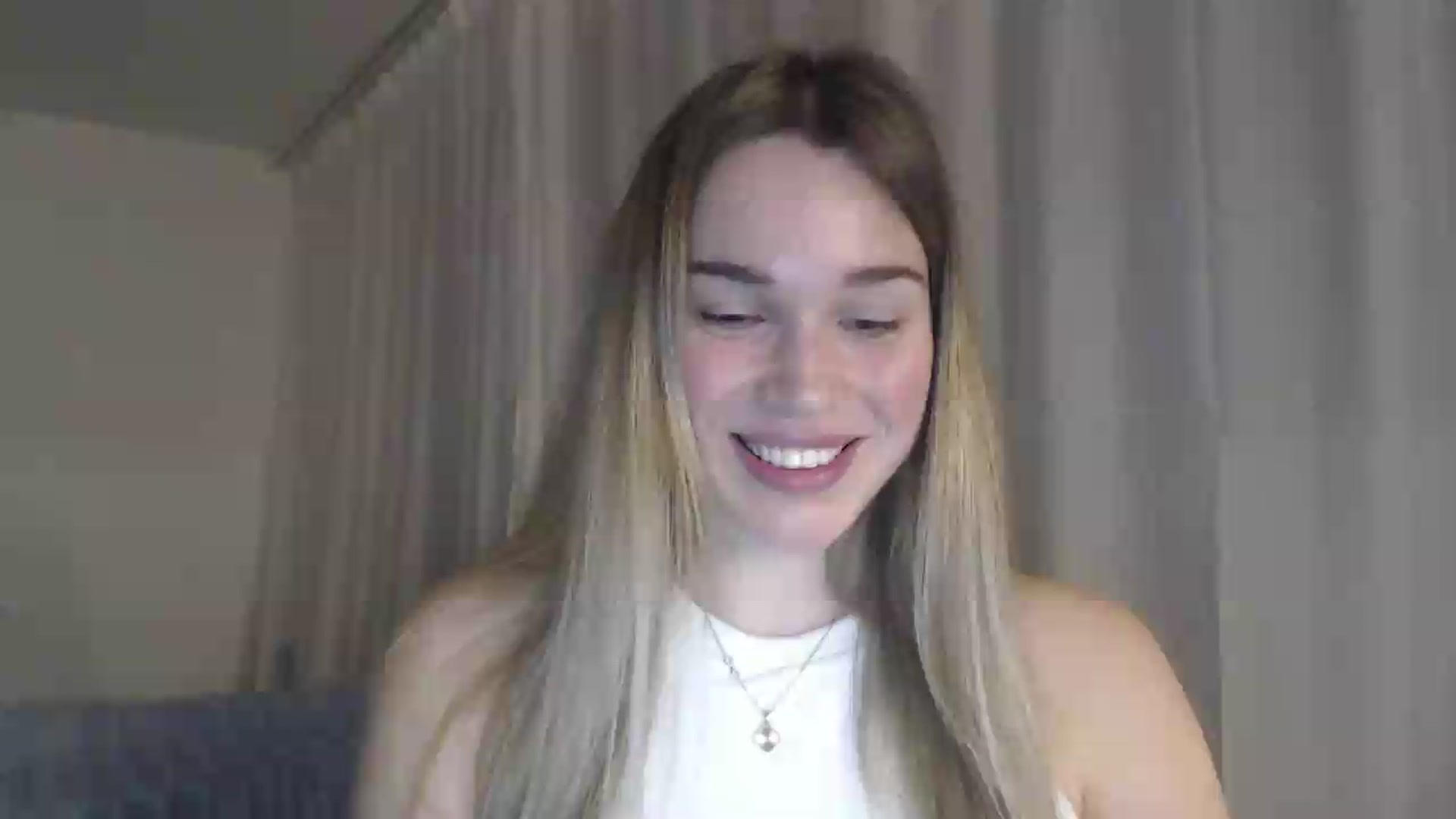 Gallery image thumbnail from Ooh_Cassie's myfreecams stream on, 05/15/2026, 18:58 image 18 of 20