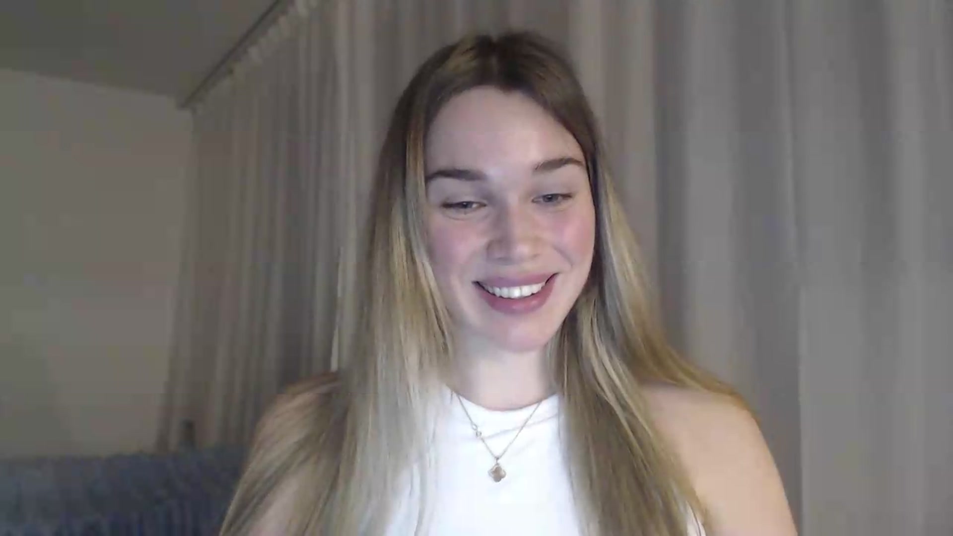 Gallery image thumbnail from Ooh_Cassie's myfreecams stream on, 05/15/2026, 18:58 image 11 of 20