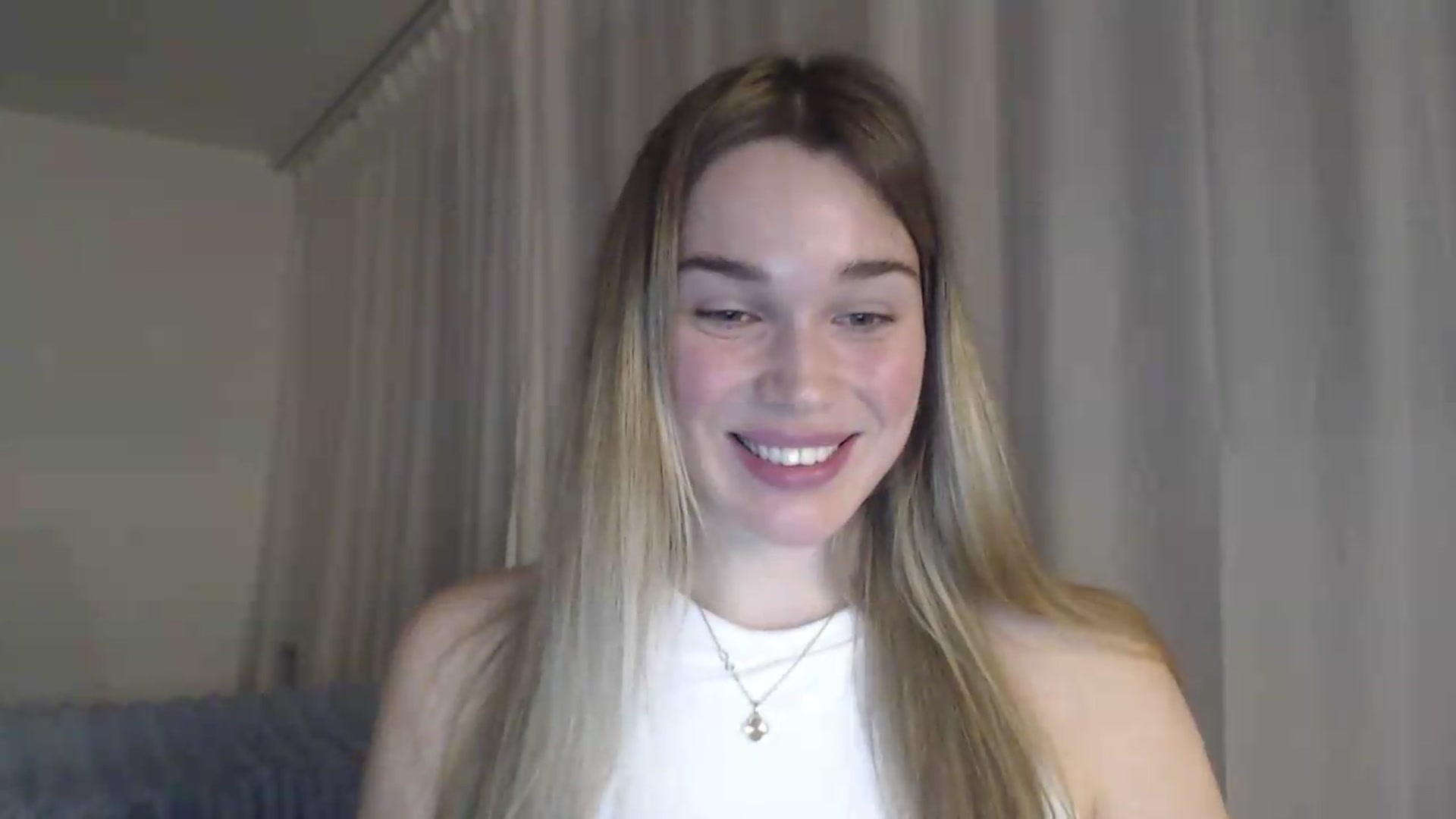 Gallery image thumbnail from Ooh_Cassie's myfreecams stream on, 05/15/2026, 18:58 image 12 of 20