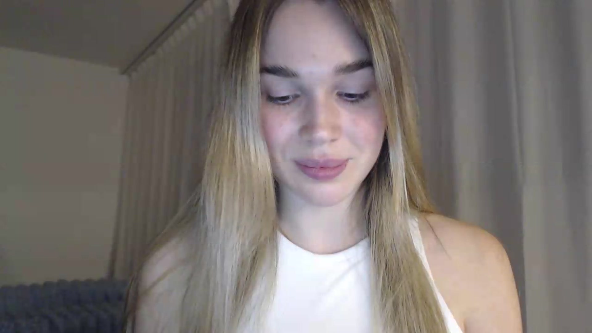 Gallery image thumbnail from Ooh_Cassie's myfreecams stream on, 05/16/2026, 23:54 image 6 of 20