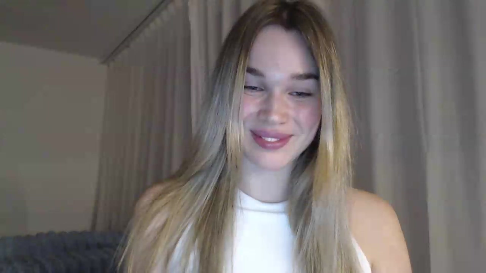 Gallery image thumbnail from Ooh_Cassie's myfreecams stream on, 05/16/2026, 23:54 image 12 of 20