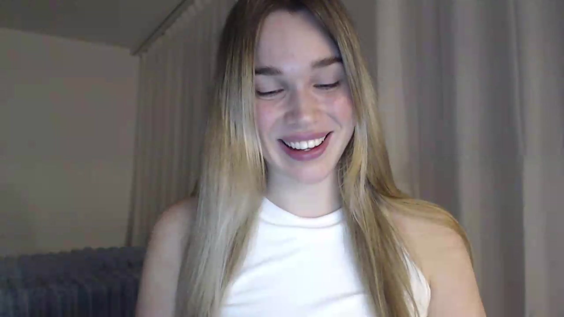 Gallery image thumbnail from Ooh_Cassie's myfreecams stream on, 05/16/2026, 23:54 image 16 of 20