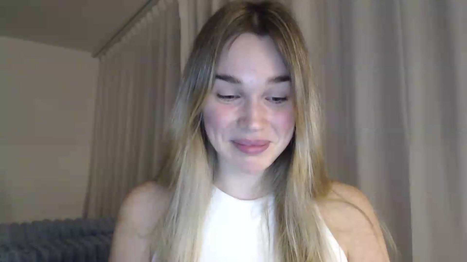 Gallery image thumbnail from Ooh_Cassie's myfreecams stream on, 05/16/2026, 23:54 image 3 of 20