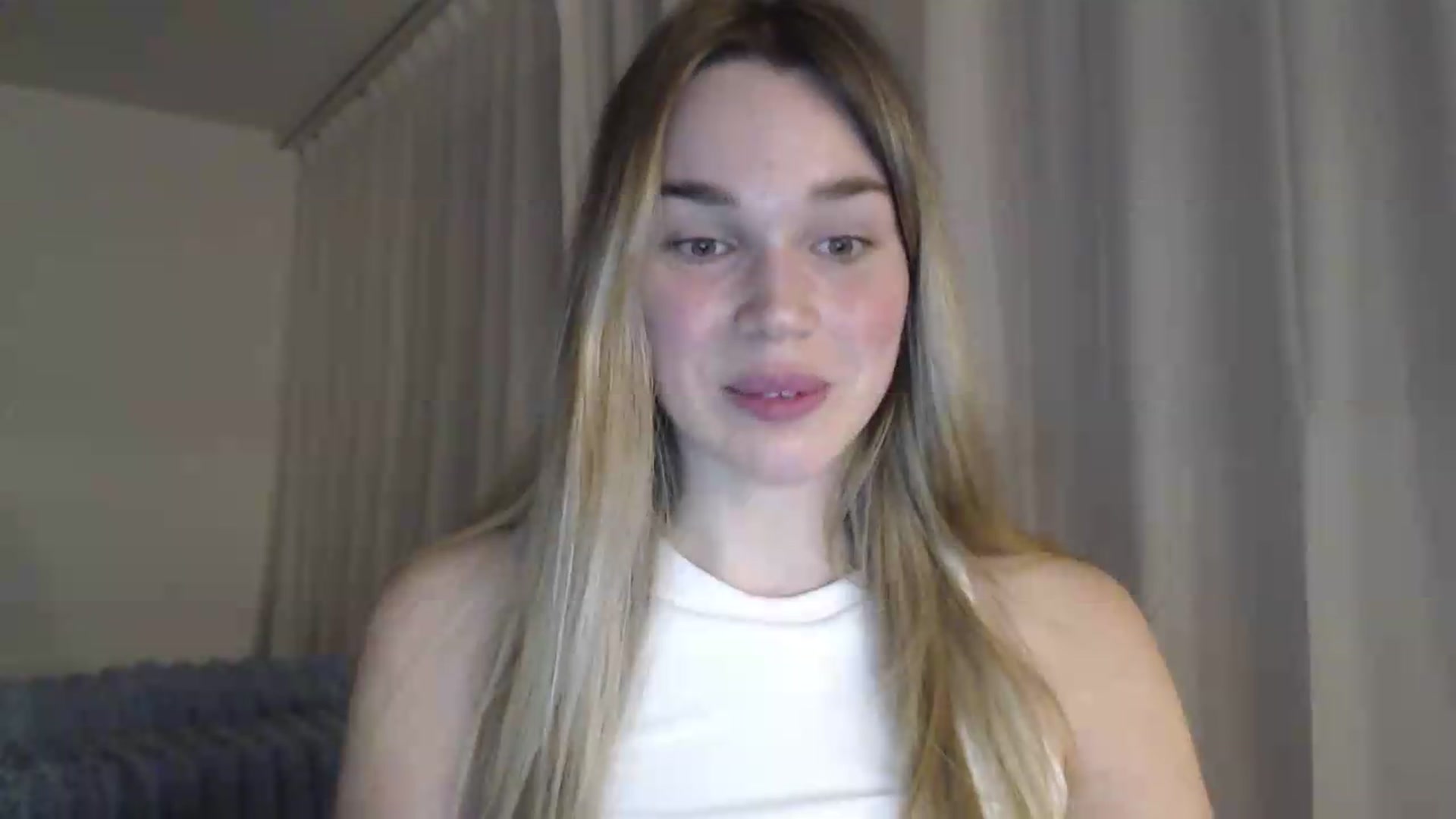 Gallery image thumbnail from Ooh_Cassie's myfreecams stream on, 05/16/2026, 23:54 image 20 of 20