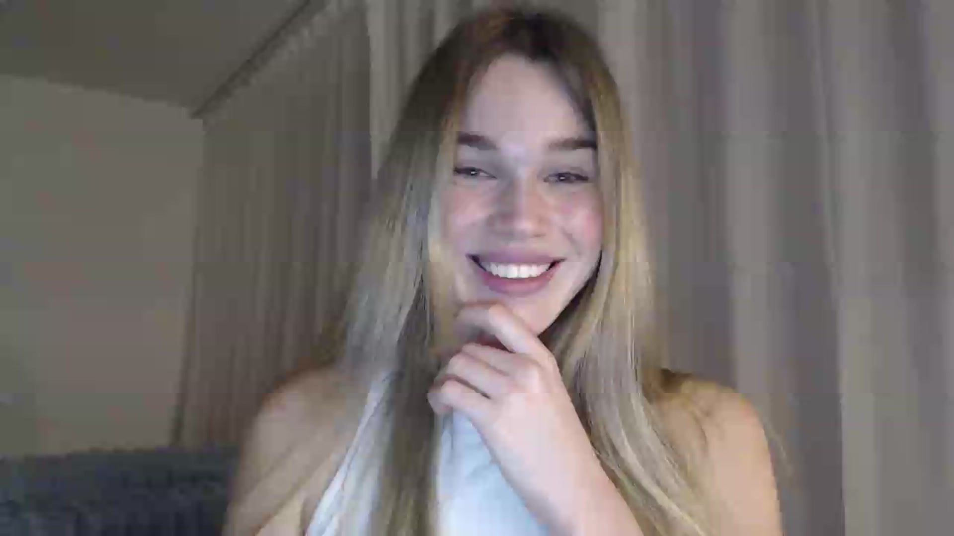Gallery image thumbnail from Ooh_Cassie's myfreecams stream on, 05/16/2026, 23:54 image 1 of 20