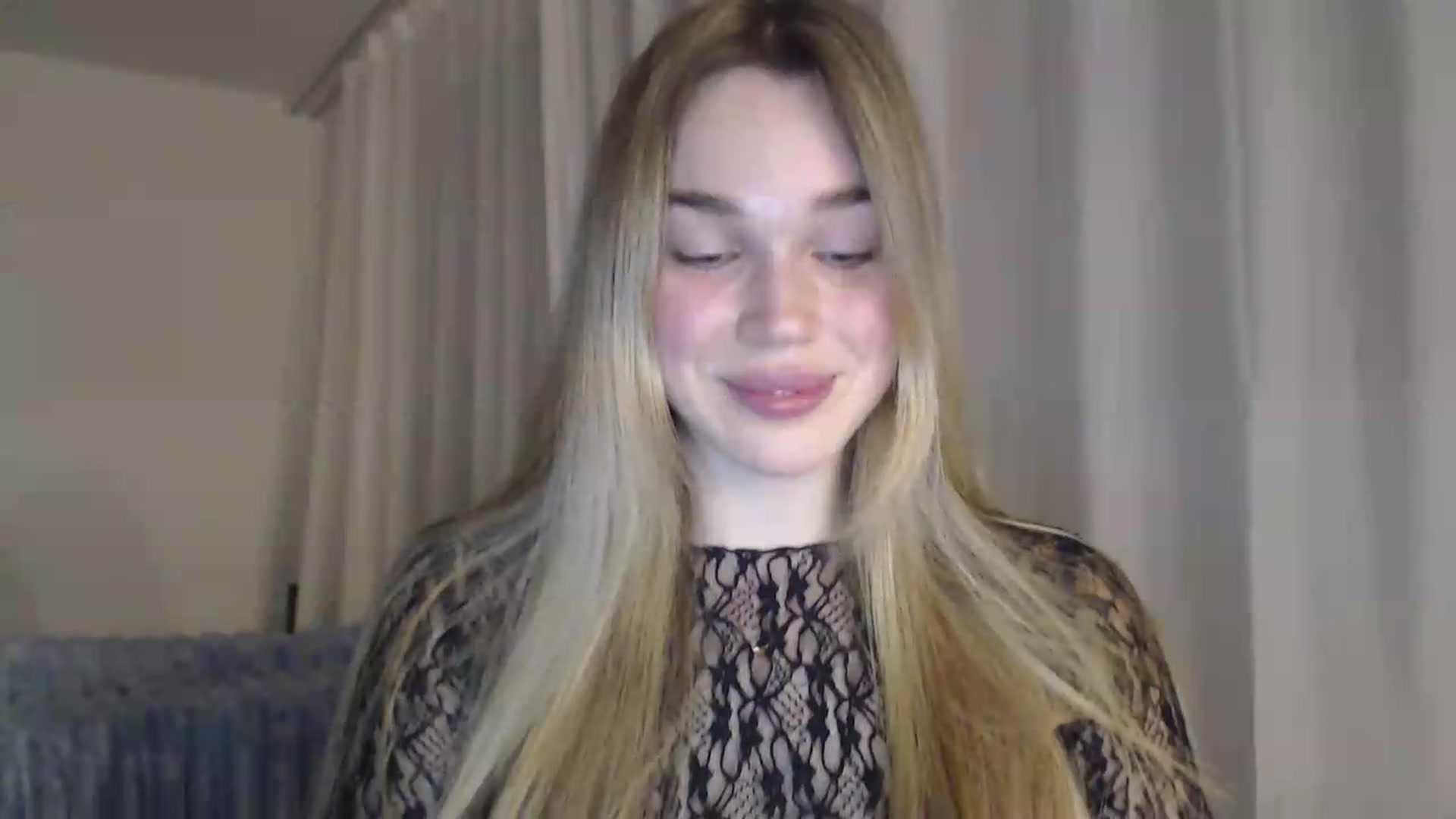 Gallery image thumbnail from Ooh_Cassie's myfreecams stream on, 05/17/2026, 20:04 image 4 of 20