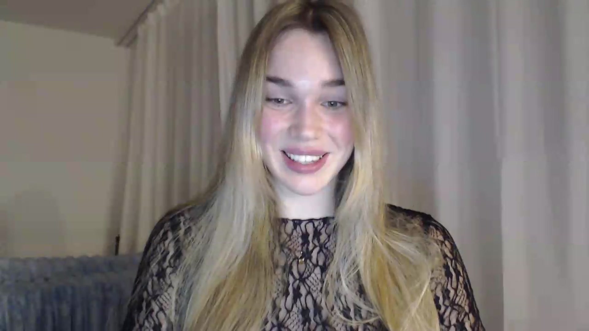 Gallery image thumbnail from Ooh_Cassie's myfreecams stream on, 05/17/2026, 20:04 image 3 of 20
