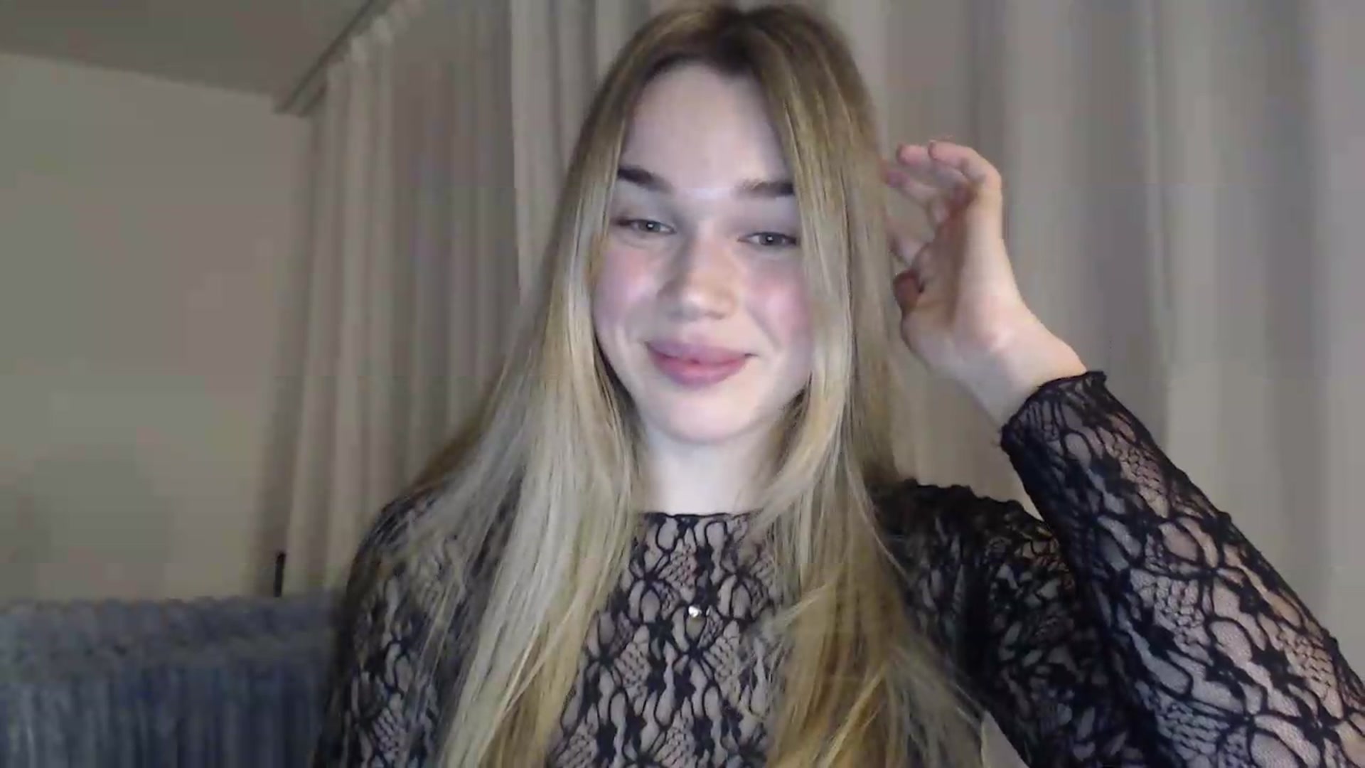 Gallery image thumbnail from Ooh_Cassie's myfreecams stream on, 05/17/2026, 20:04 image 16 of 20
