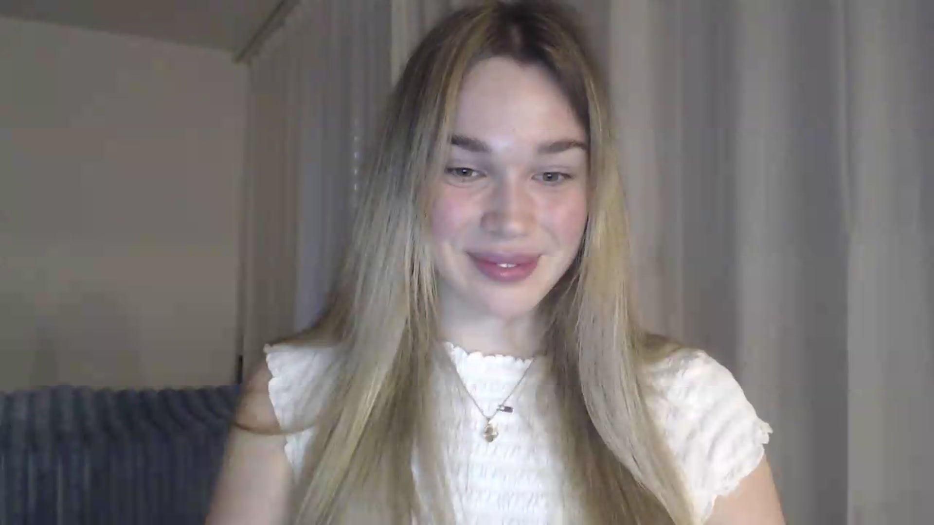 Gallery image thumbnail from Ooh_Cassie's myfreecams stream on, 05/18/2026, 18:42 image 6 of 20