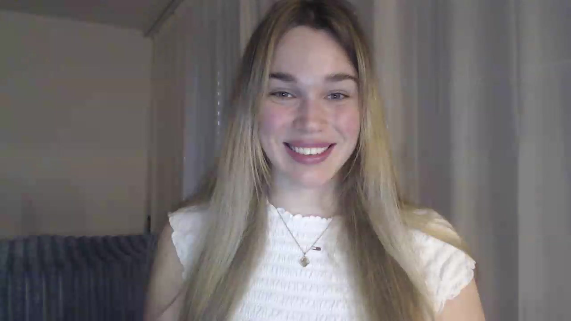 Gallery image thumbnail from Ooh_Cassie's myfreecams stream on, 05/18/2026, 18:42 image 3 of 20
