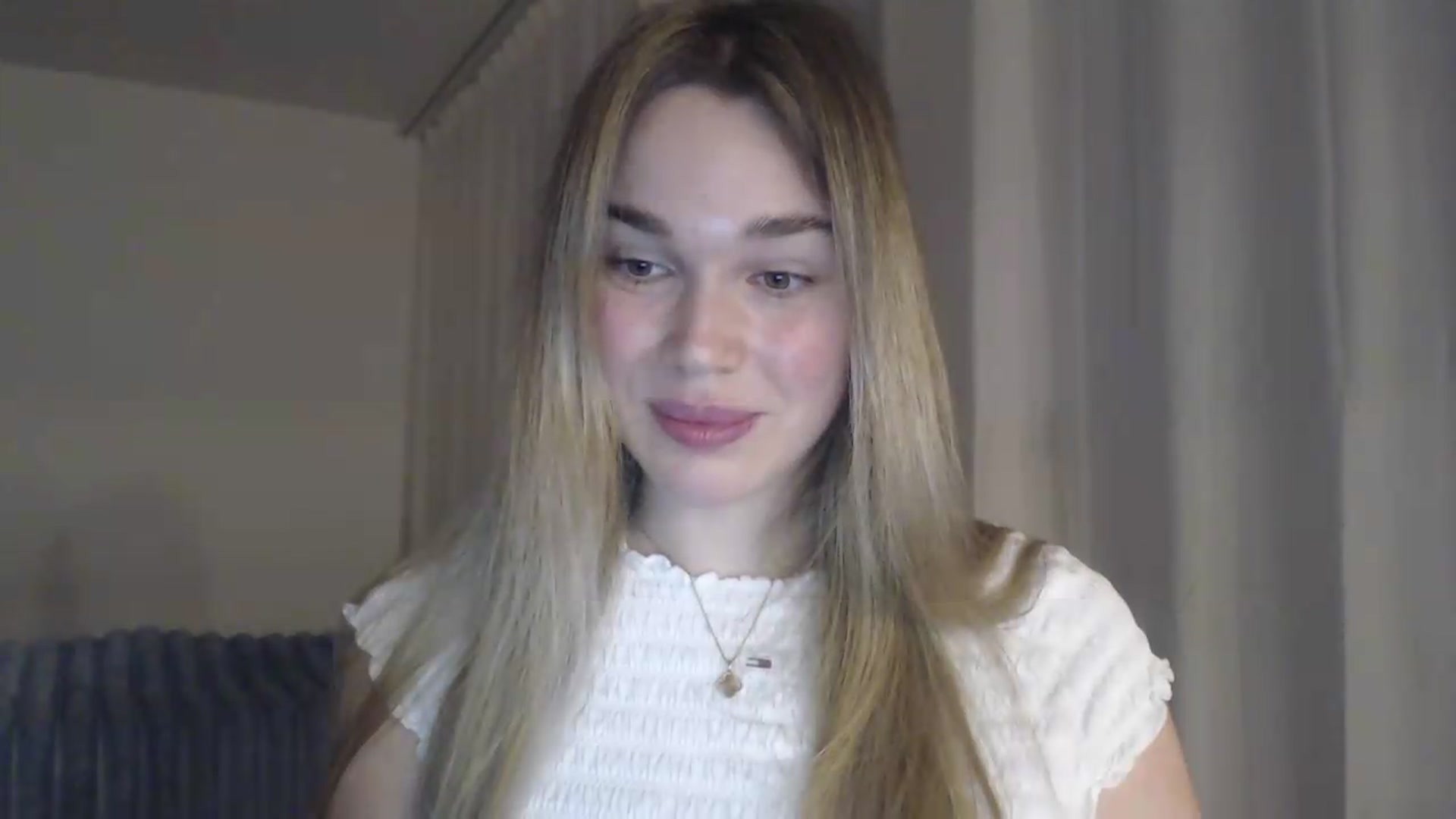 Gallery image thumbnail from Ooh_Cassie's myfreecams stream on, 05/18/2026, 18:42 image 20 of 20