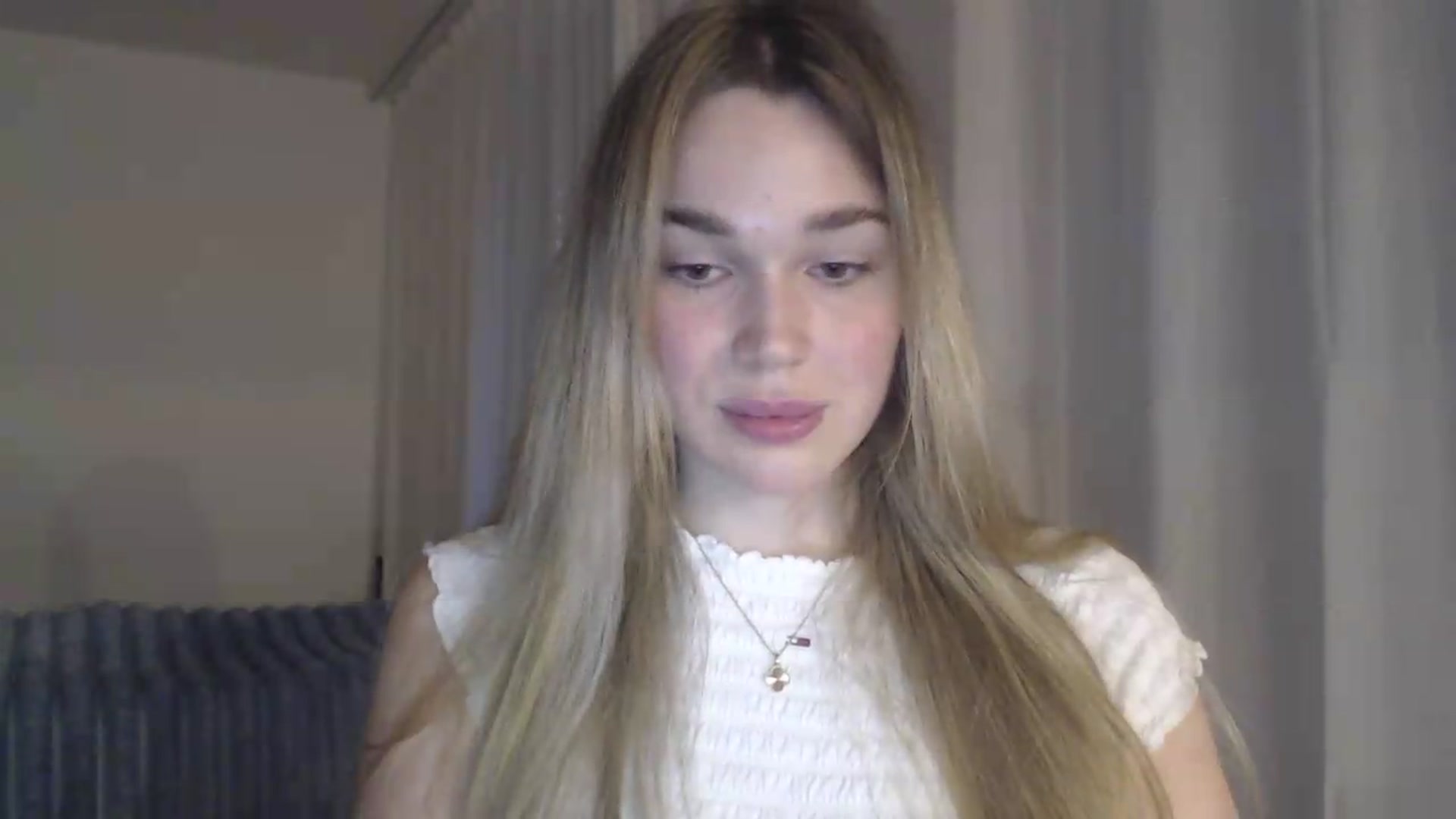 Gallery image thumbnail from Ooh_Cassie's myfreecams stream on, 05/18/2026, 18:42 image 9 of 20
