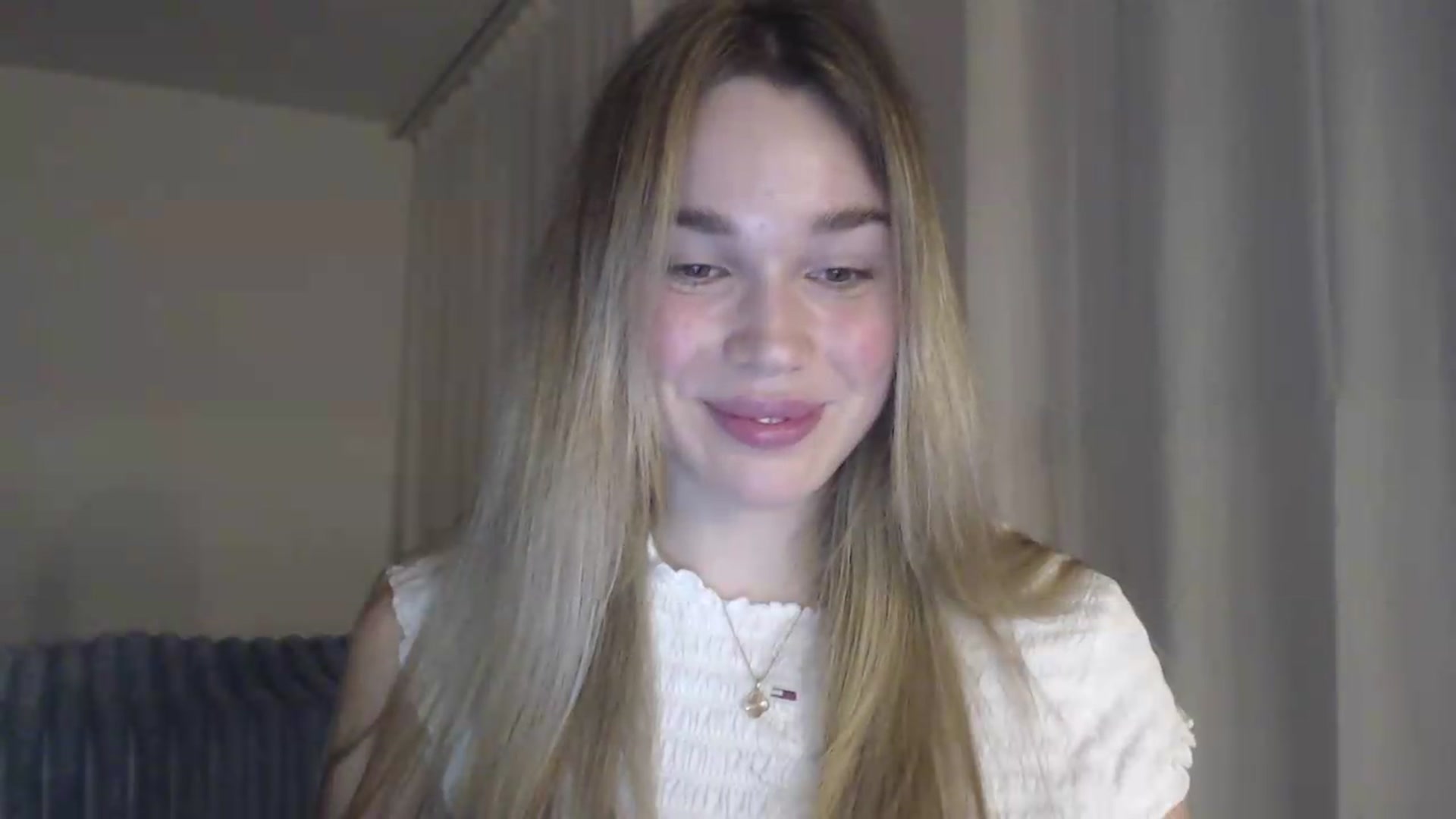 Gallery image thumbnail from Ooh_Cassie's myfreecams stream on, 05/18/2026, 18:42 image 19 of 20