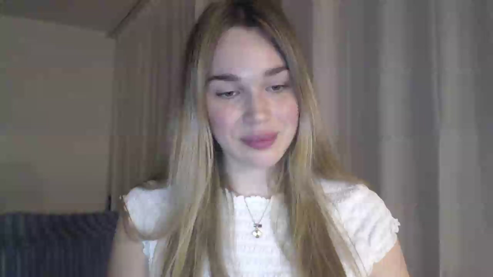 Gallery image thumbnail from Ooh_Cassie's myfreecams stream on, 05/18/2026, 20:03 image 13 of 20