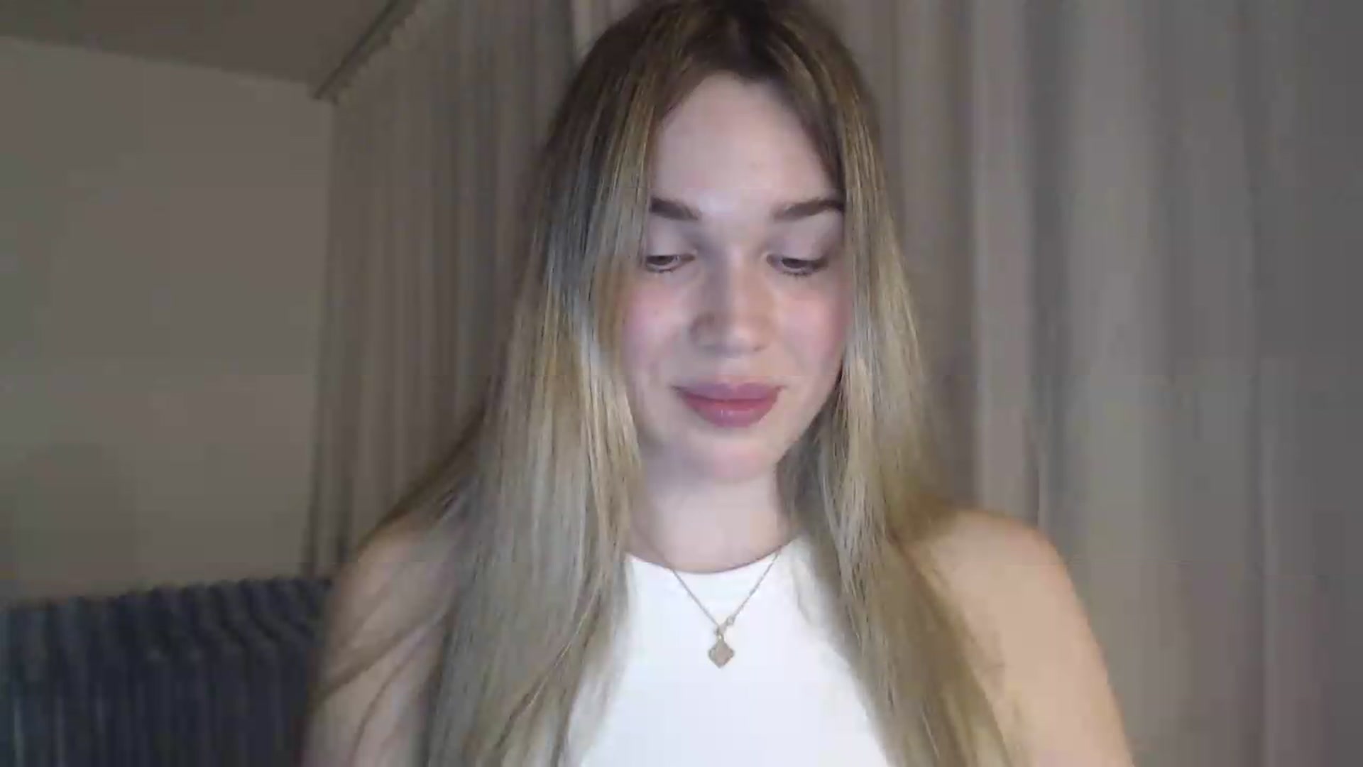 Gallery image thumbnail from Ooh_Cassie's myfreecams stream on, 05/23/2026, 20:05 image 19 of 20