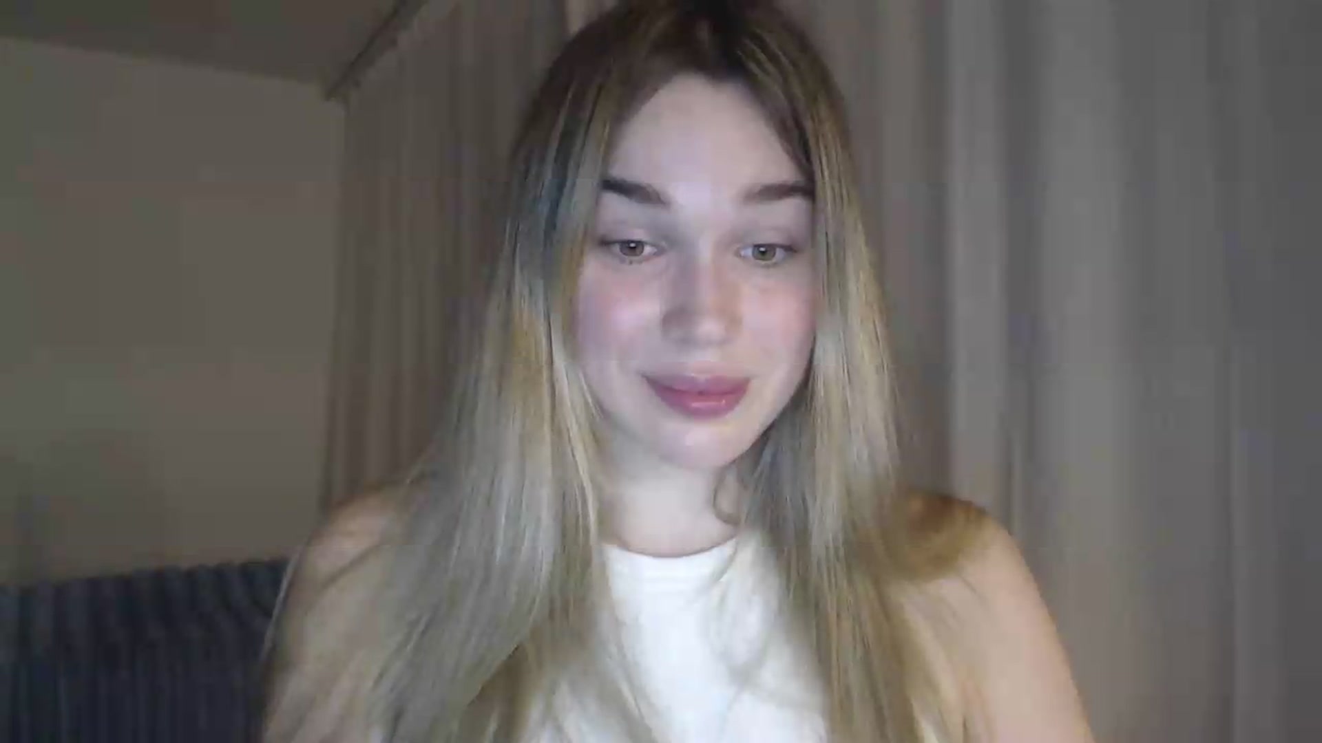 Gallery image thumbnail from Ooh_Cassie's myfreecams stream on, 05/23/2026, 20:05 image 7 of 20