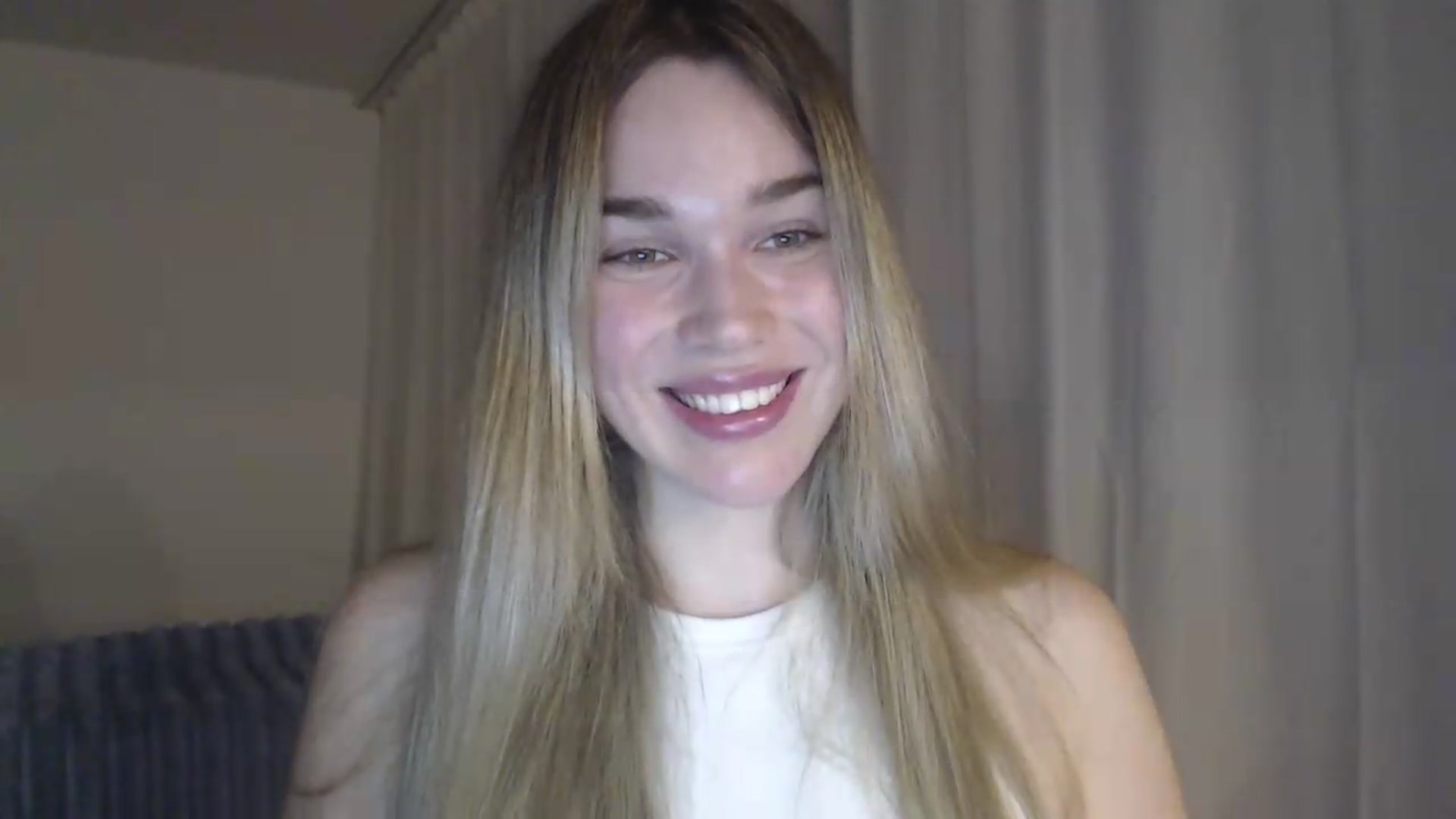 Gallery image thumbnail from Ooh_Cassie's myfreecams stream on, 05/23/2026, 20:05 image 6 of 20
