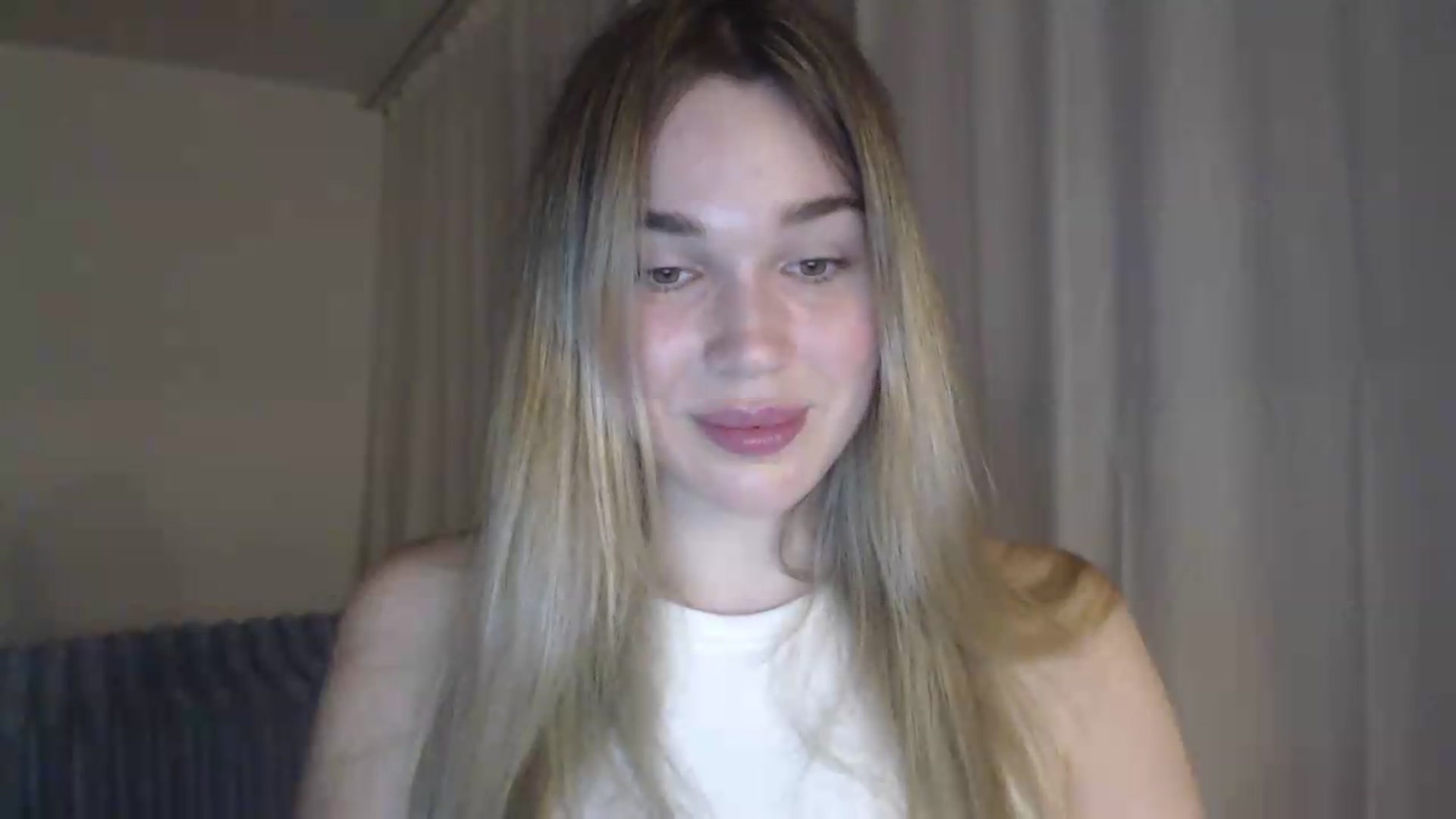 Gallery image thumbnail from Ooh_Cassie's myfreecams stream on, 05/23/2026, 20:05 image 8 of 20