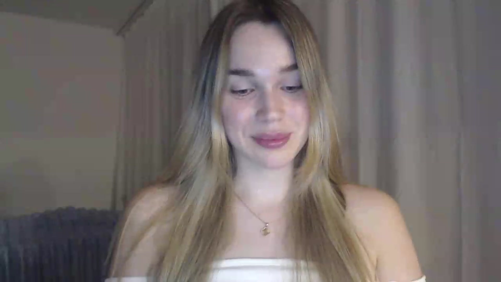 Gallery image thumbnail from Ooh_Cassie's myfreecams stream on, 05/24/2026, 20:02 image 9 of 20