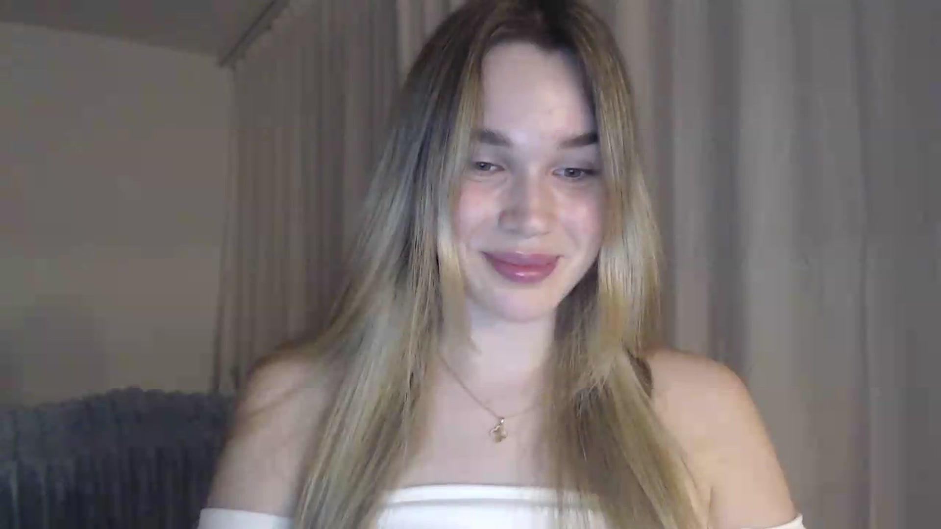 Gallery image thumbnail from Ooh_Cassie's myfreecams stream on, 05/24/2026, 20:02 image 6 of 20