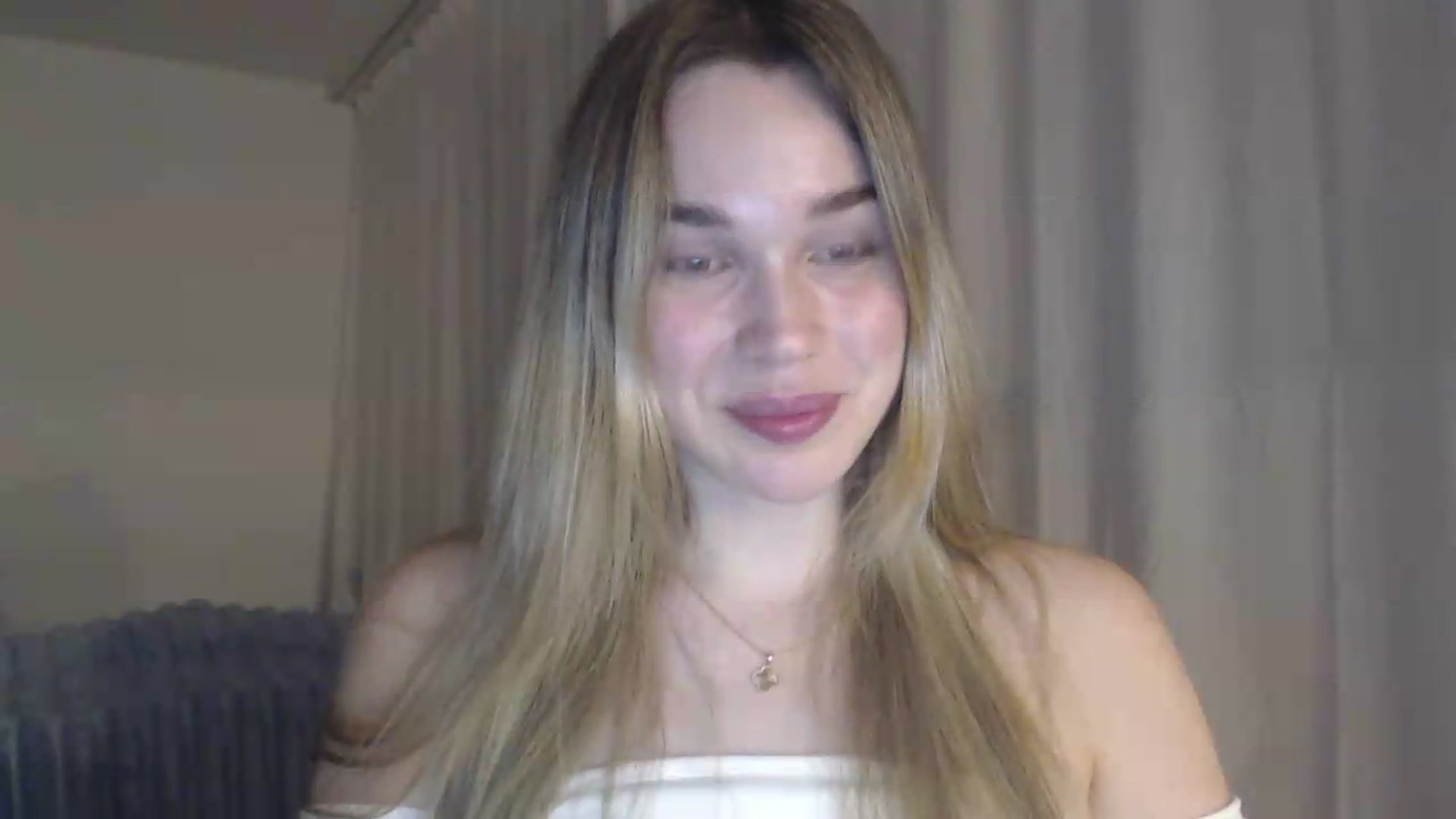 Gallery image thumbnail from Ooh_Cassie's myfreecams stream on, 05/24/2026, 20:02 image 18 of 20