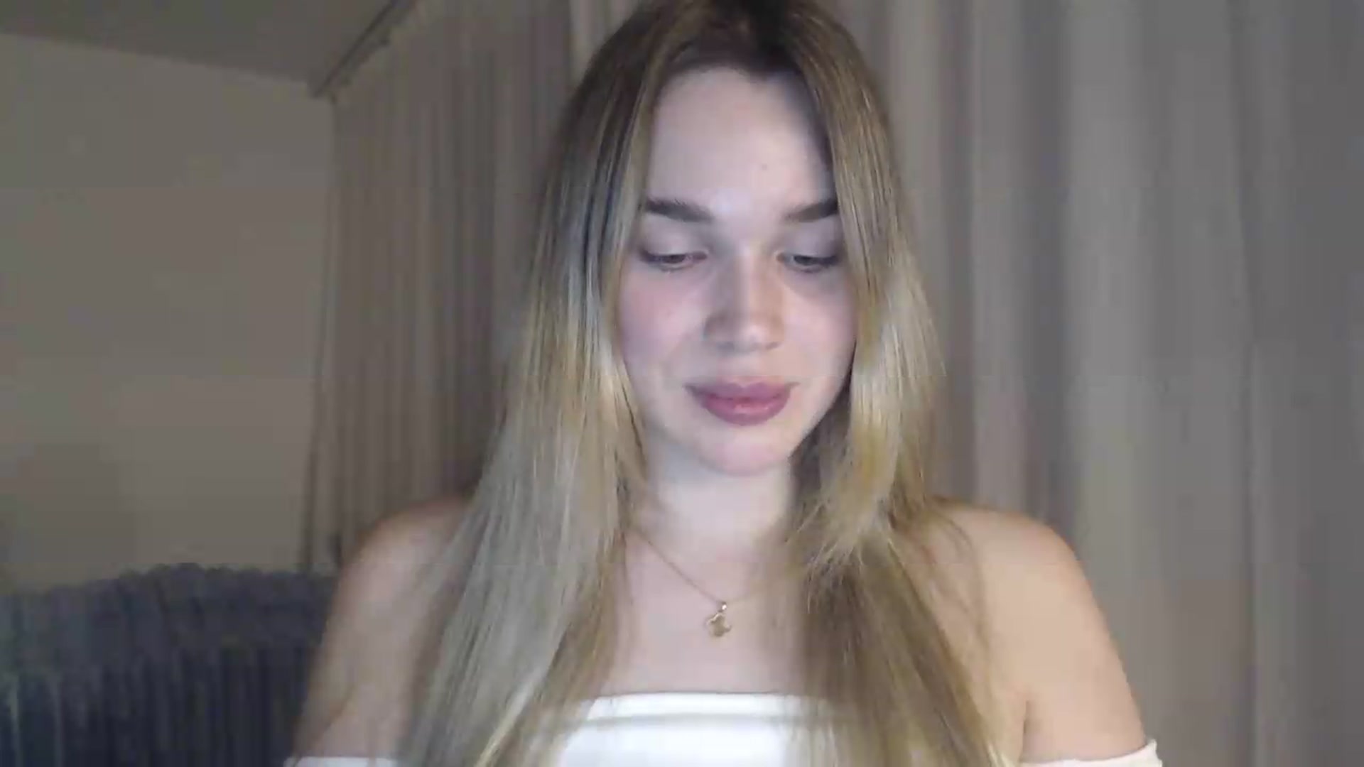 Gallery image thumbnail from Ooh_Cassie's myfreecams stream on, 05/24/2026, 20:02 image 13 of 20