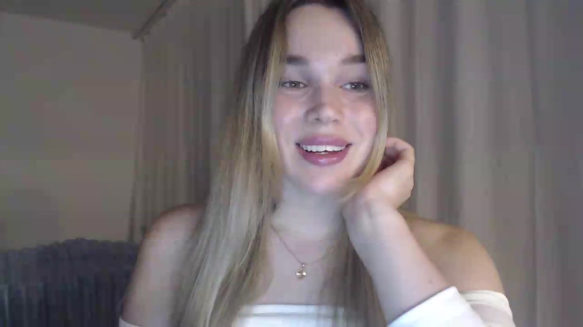 Gallery image thumbnail from Ooh_Cassie's myfreecams stream on, 05/24/2026, 20:02 image 10 of 20