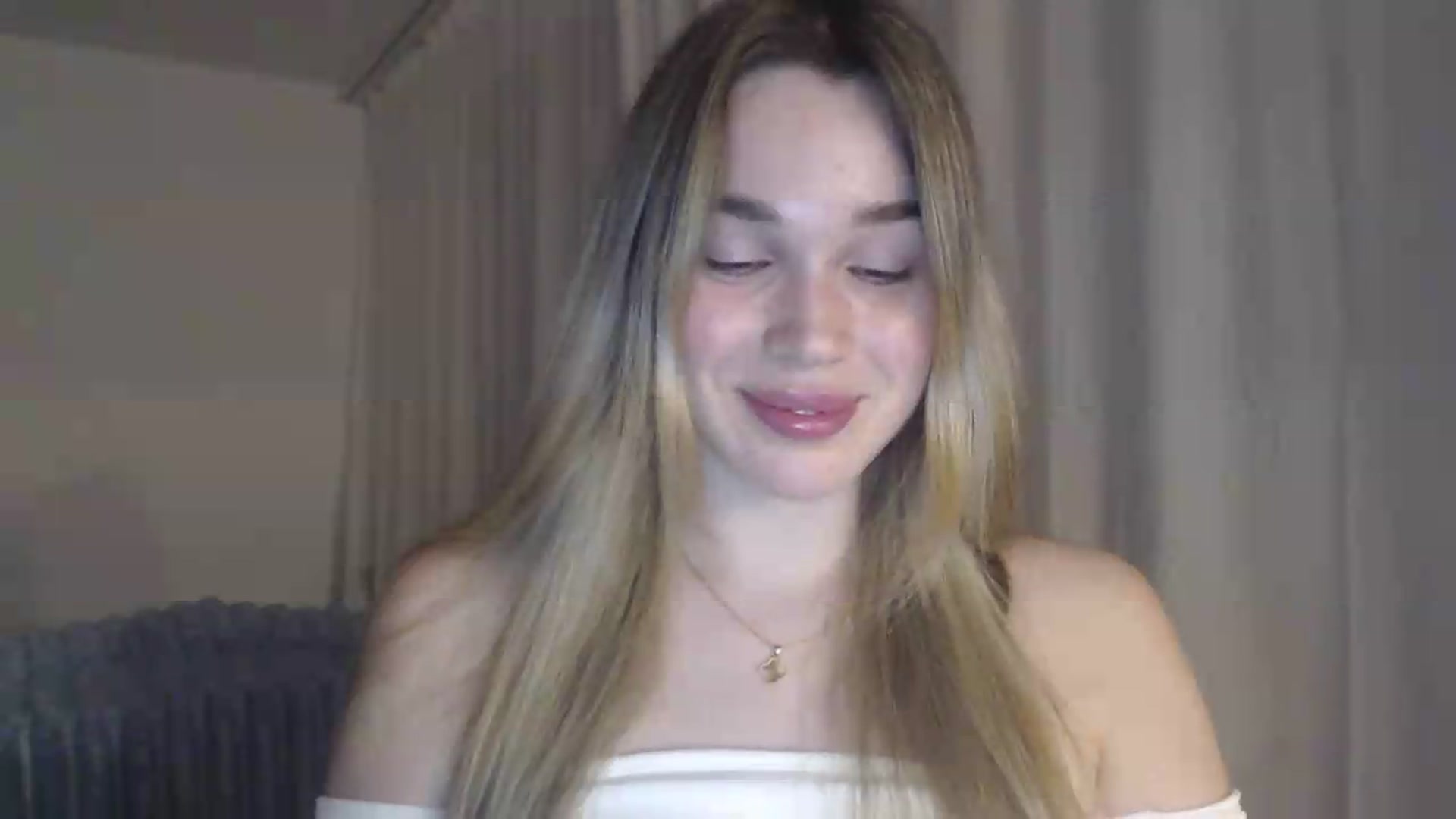 Gallery image thumbnail from Ooh_Cassie's myfreecams stream on, 05/24/2026, 20:02 image 5 of 20