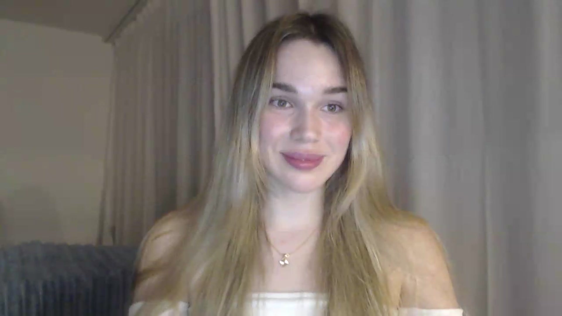 Gallery image thumbnail from Ooh_Cassie's myfreecams stream on, 05/25/2026, 24:00 image 13 of 20