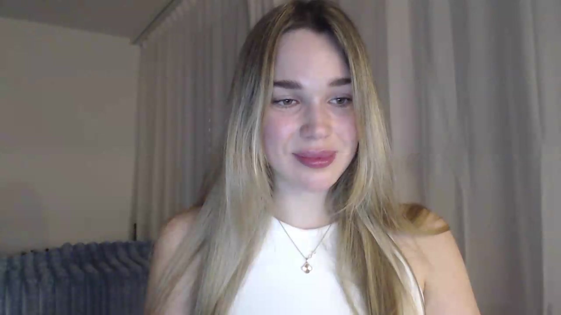 Gallery image thumbnail from Ooh_Cassie's myfreecams stream on, 05/28/2026, 19:10 image 19 of 20