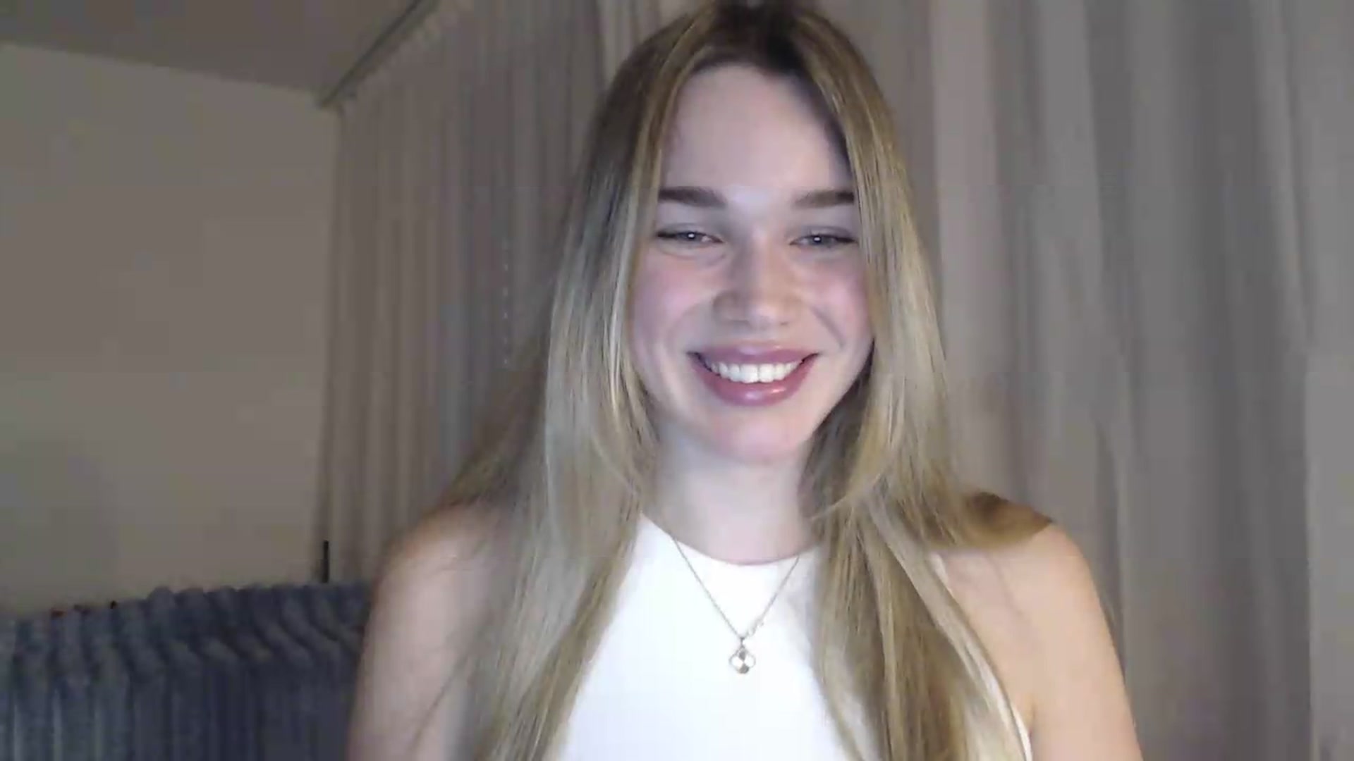 Gallery image thumbnail from Ooh_Cassie's myfreecams stream on, 05/28/2026, 19:10 image 18 of 20