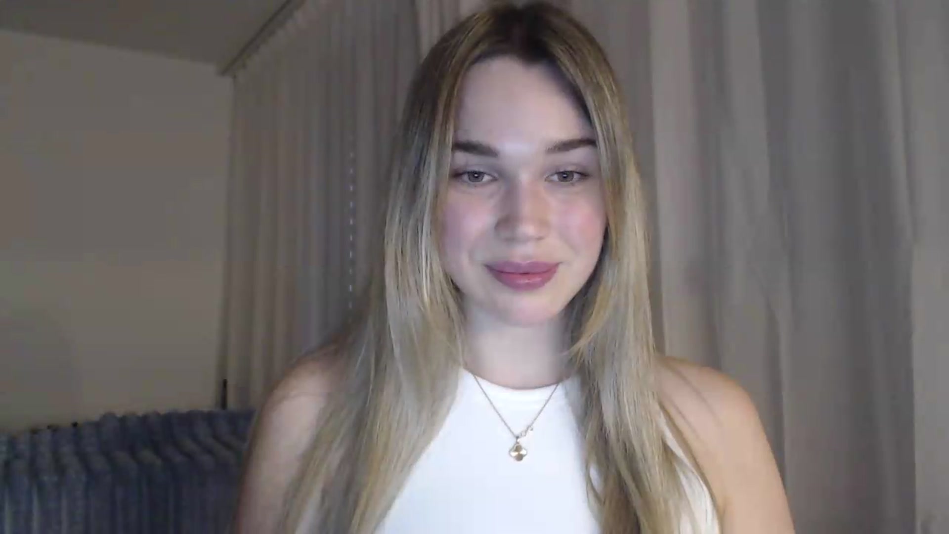Gallery image thumbnail from Ooh_Cassie's myfreecams stream on, 05/28/2026, 19:10 image 15 of 20