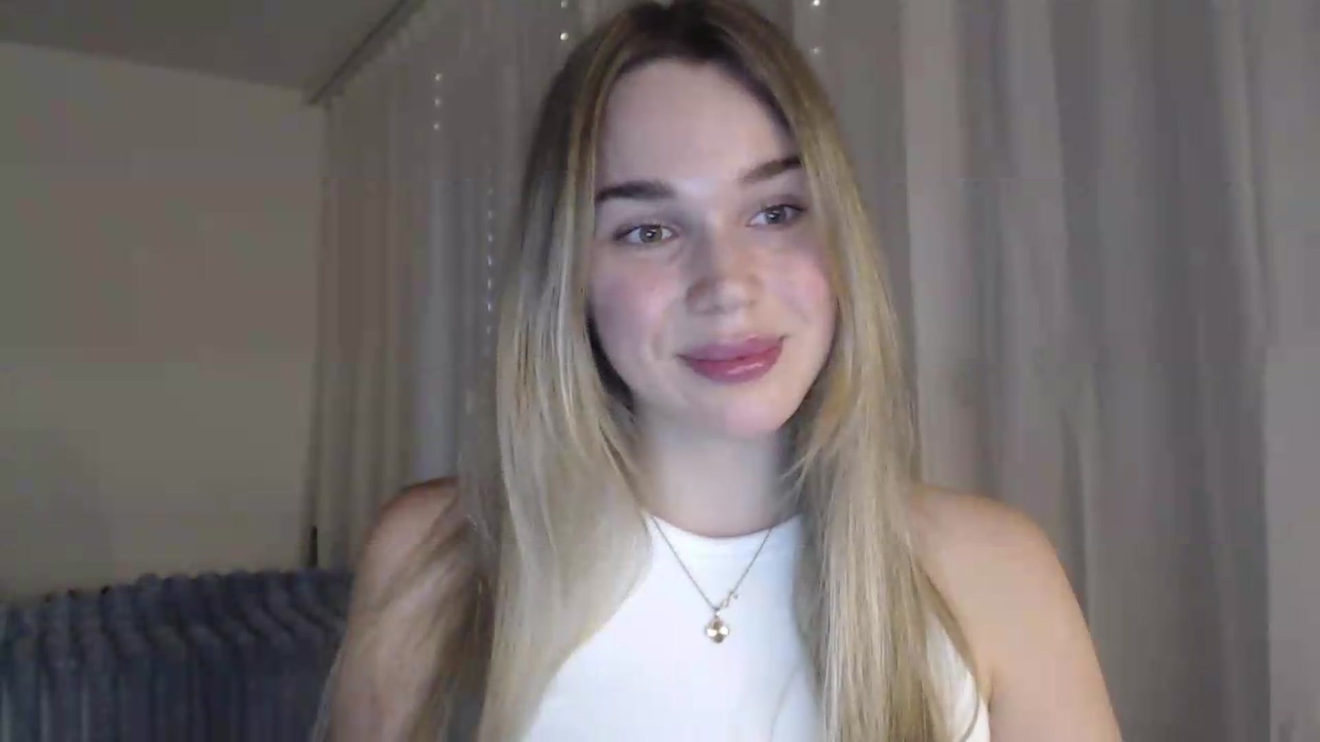 Gallery image thumbnail from Ooh_Cassie's myfreecams stream on, 05/28/2026, 19:10 image 7 of 20