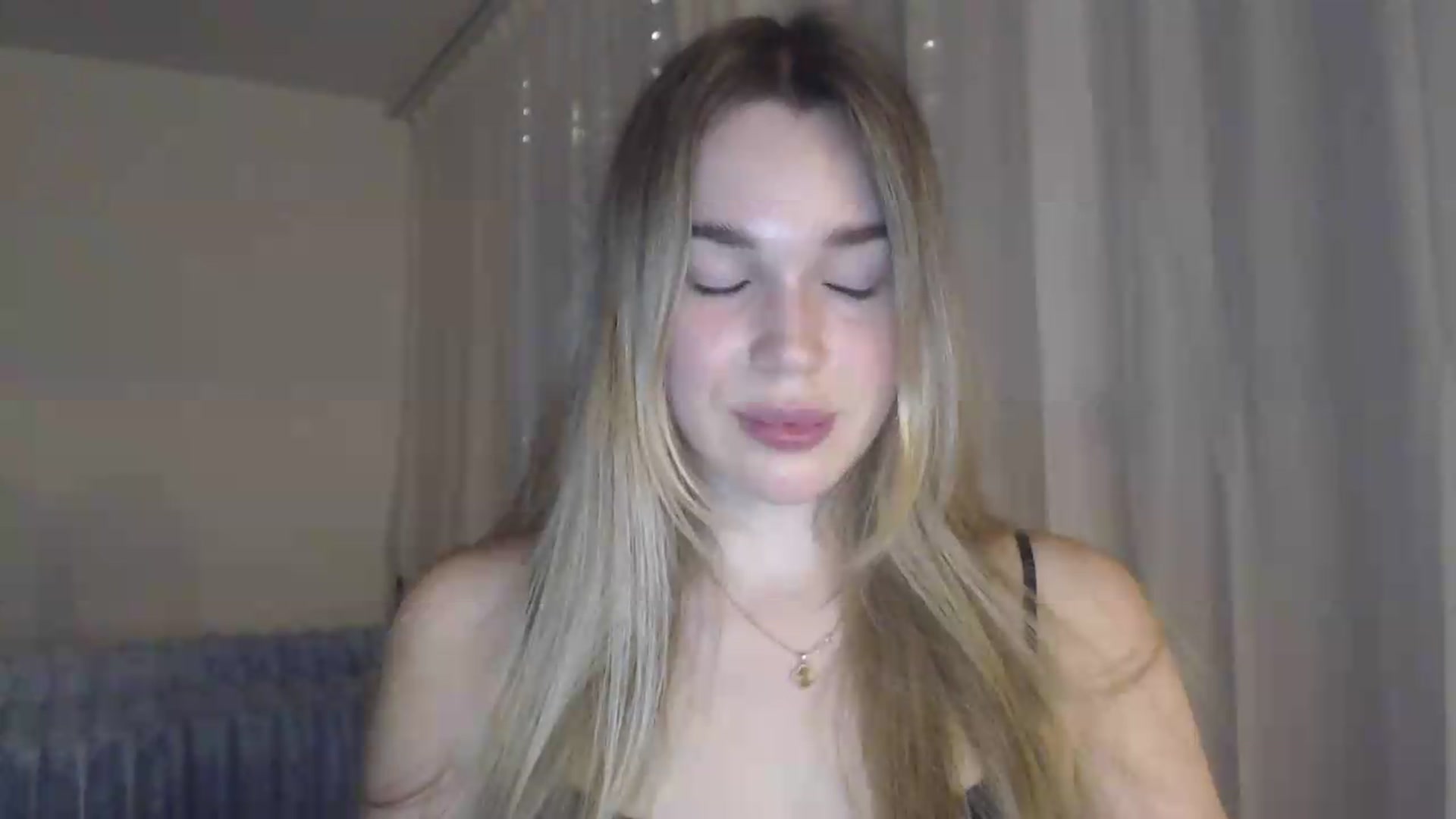 Gallery image thumbnail from Ooh_Cassie's myfreecams stream on, 05/29/2026, 19:23 image 2 of 20