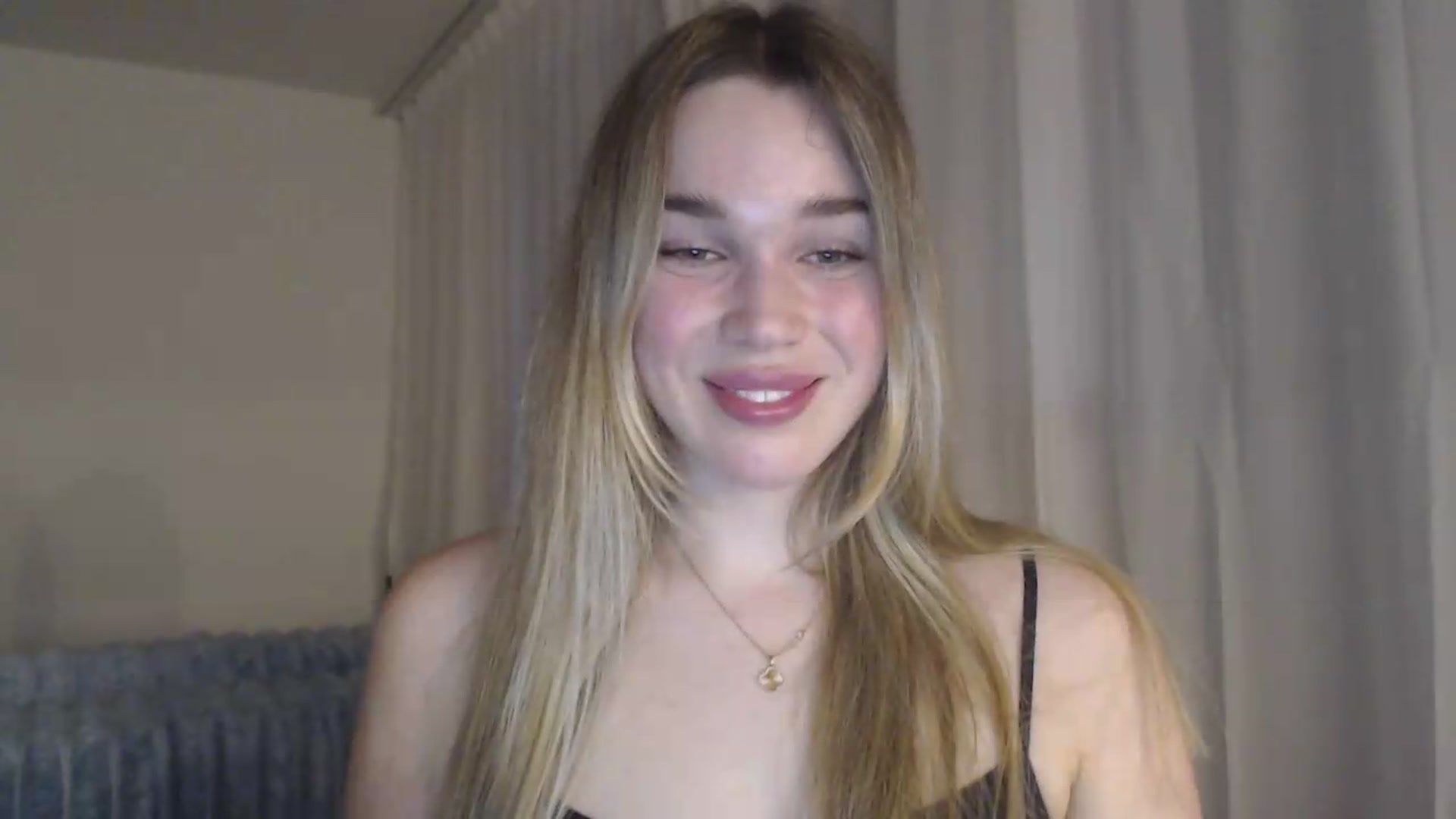 Gallery image thumbnail from Ooh_Cassie's myfreecams stream on, 05/29/2026, 19:23 image 8 of 20