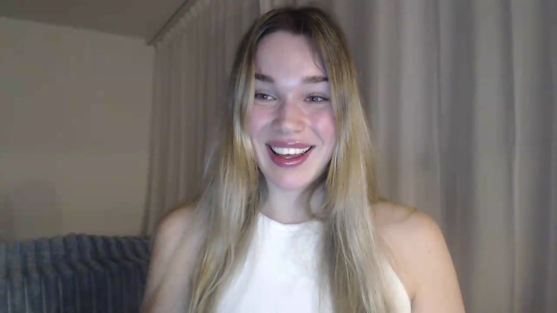 Gallery image thumbnail from Ooh_Cassie's myfreecams stream on, 06/04/2026, 19:59 image 12 of 20