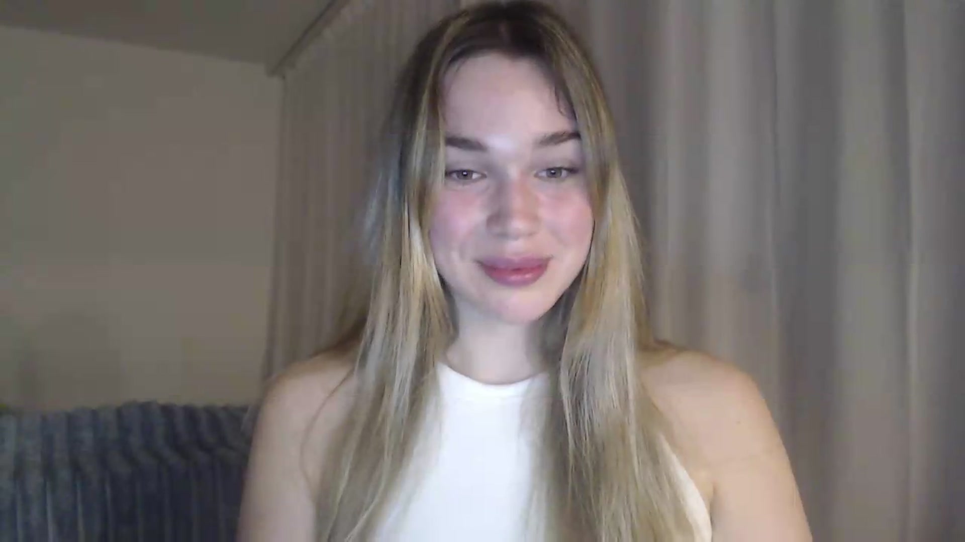 Gallery image thumbnail from Ooh_Cassie's myfreecams stream on, 06/04/2026, 19:59 image 5 of 20