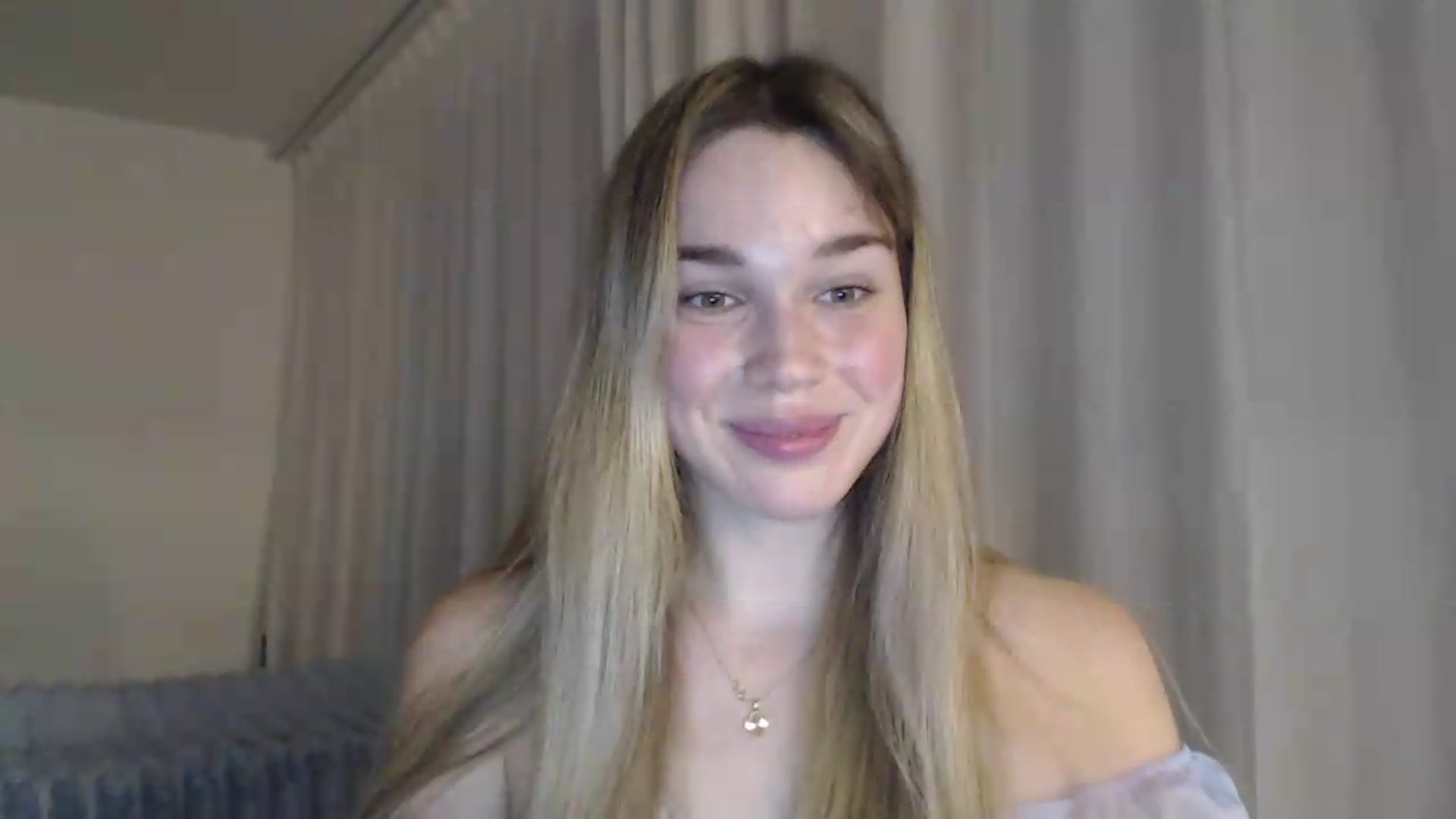 Gallery image thumbnail from Ooh_Cassie's myfreecams stream on, 06/07/2026, 19:52 image 5 of 20
