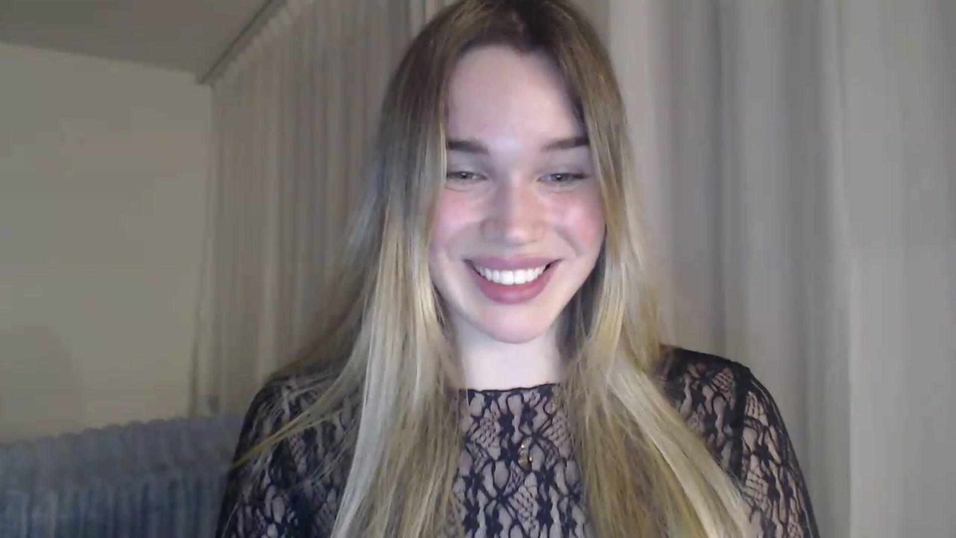 Gallery image thumbnail from Ooh_Cassie's myfreecams stream on, 06/08/2026, 21:13 image 2 of 20