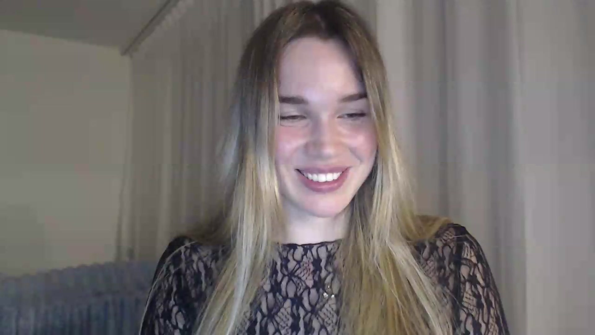 Gallery image thumbnail from Ooh_Cassie's myfreecams stream on, 06/08/2026, 21:13 image 7 of 20