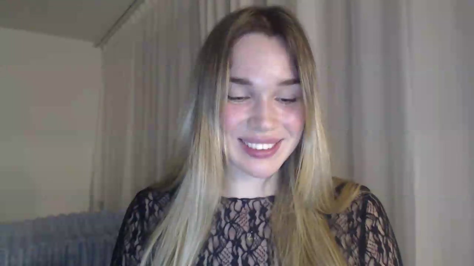 Gallery image thumbnail from Ooh_Cassie's myfreecams stream on, 06/08/2026, 21:13 image 19 of 20