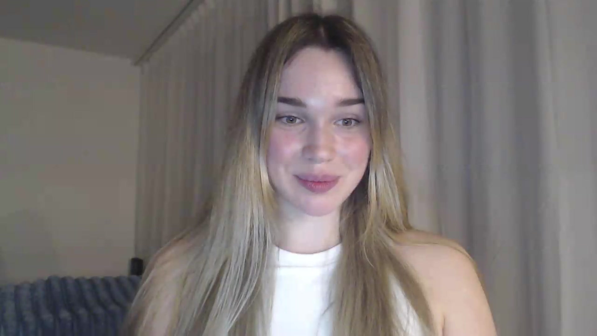 Gallery image thumbnail from Ooh_Cassie's myfreecams stream on, 06/09/2026, 21:02 image 8 of 20